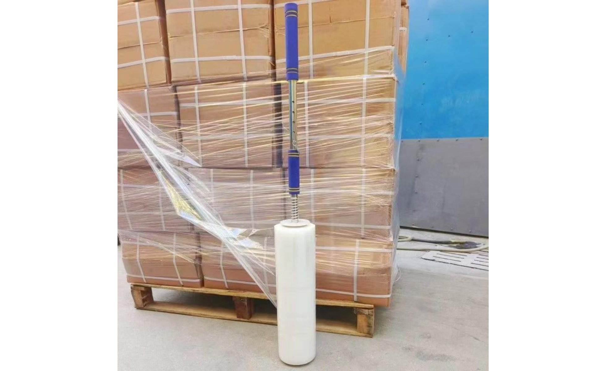 Long Handle Stretch Wrap Dispenser Easy to Use Manual Stretch Wrap Dispenser