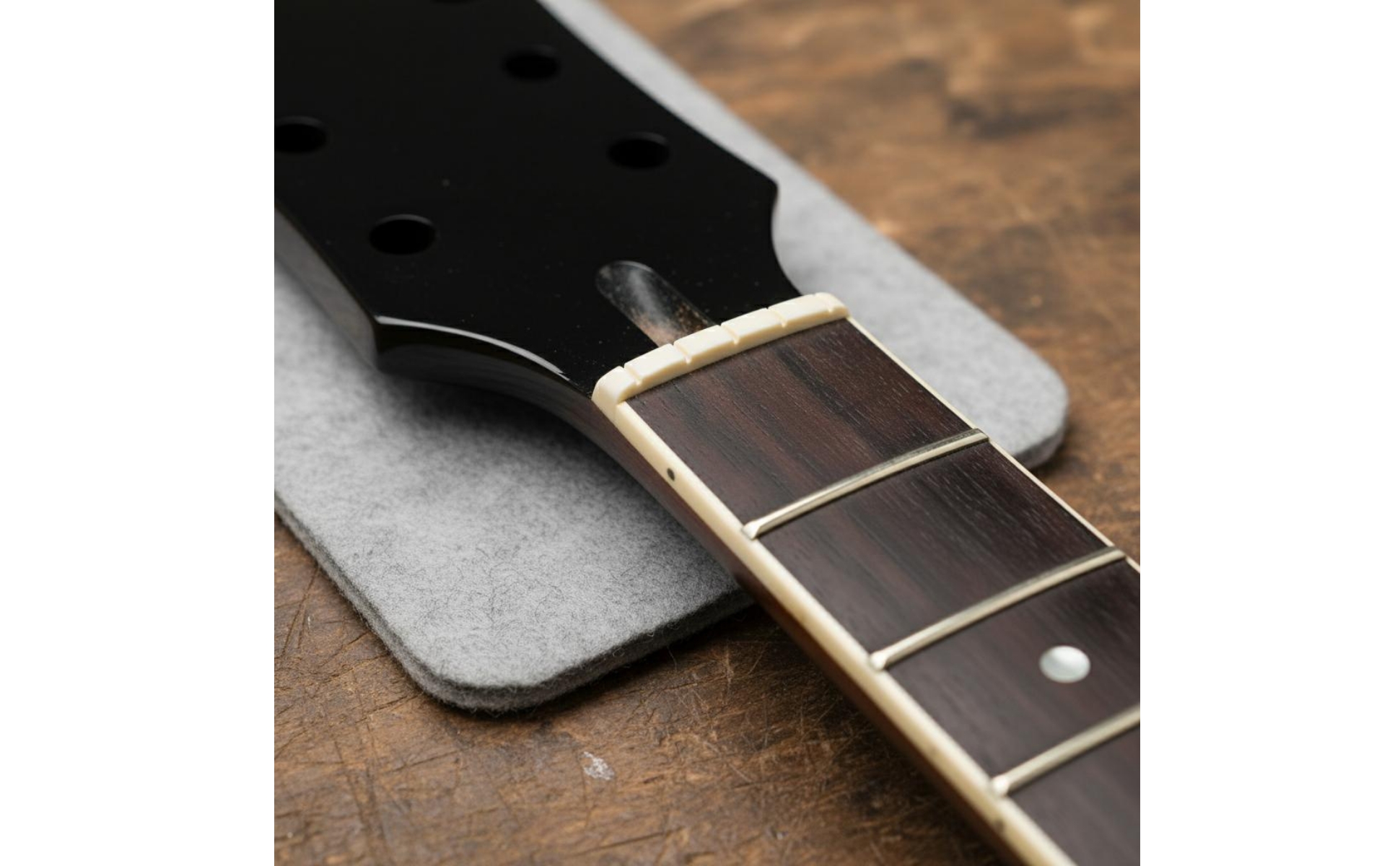 Les Paul Neck Black Gloss Finish LP Guitar Neck Maple Wood