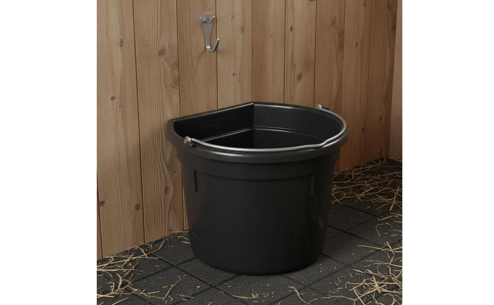 Flat Back Feed Pail Metal Handle Horse Water Pail Heavy Duty for Stable