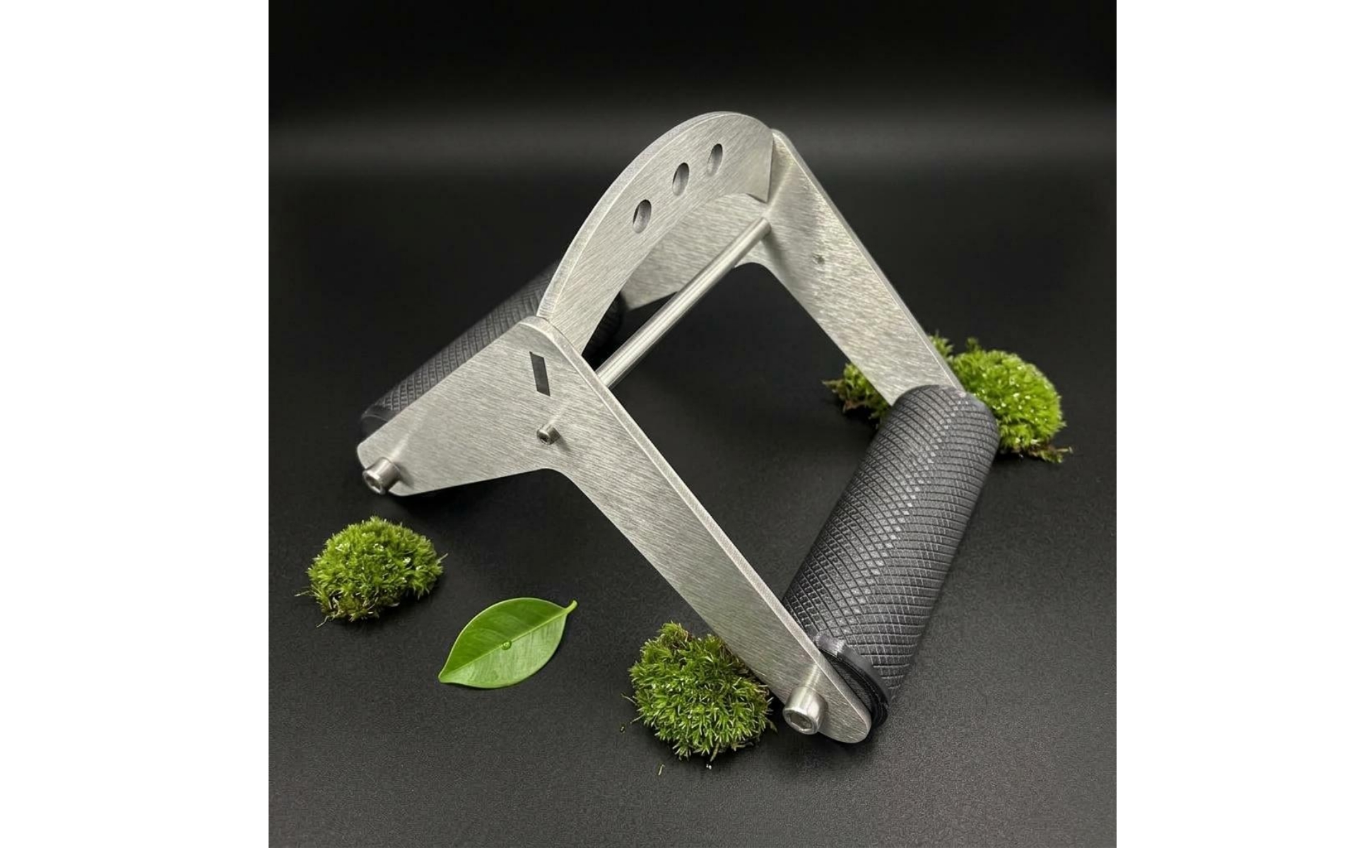 Wrist Rotation Bar Accommodates 2 in Plates Upper Limb Wrestling Wrist