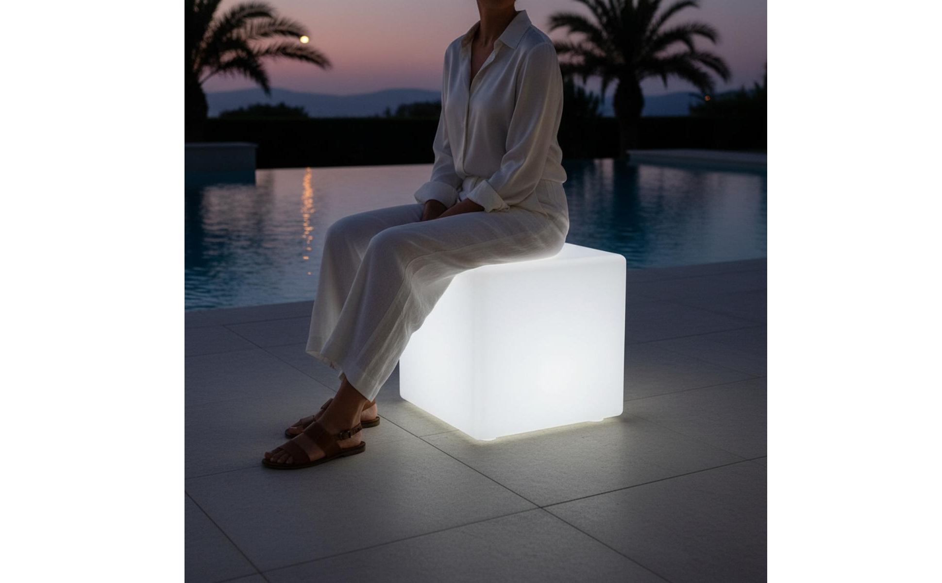 LED Cube Stool Waterproof LED Cube Lamp 16 Colors for Outdoor, Patio