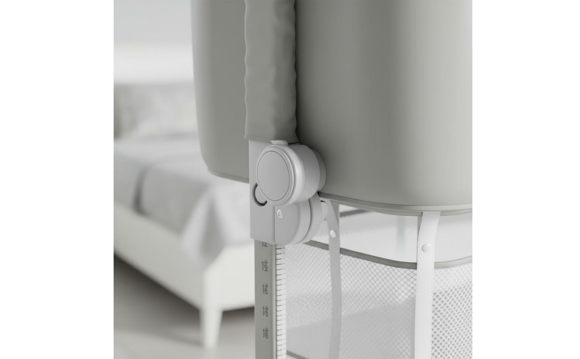 Adjustable Height Crib Foldable Portable Baby Crib Anti Spit-up for Newborns