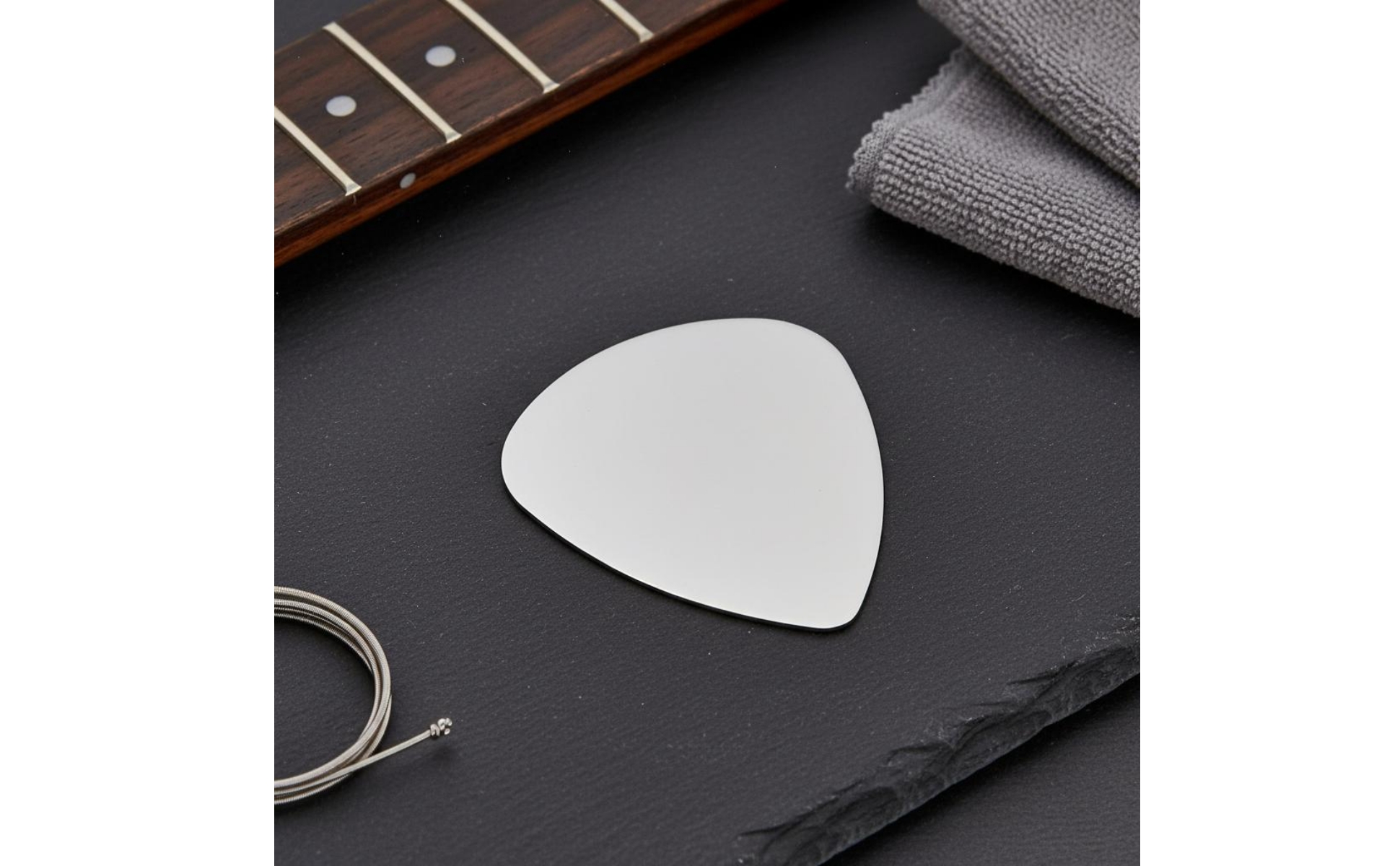 edelstahl-gitarrenplektrum 0,3 mm dünn daumenplektrum spiegelpoliert für bühne
