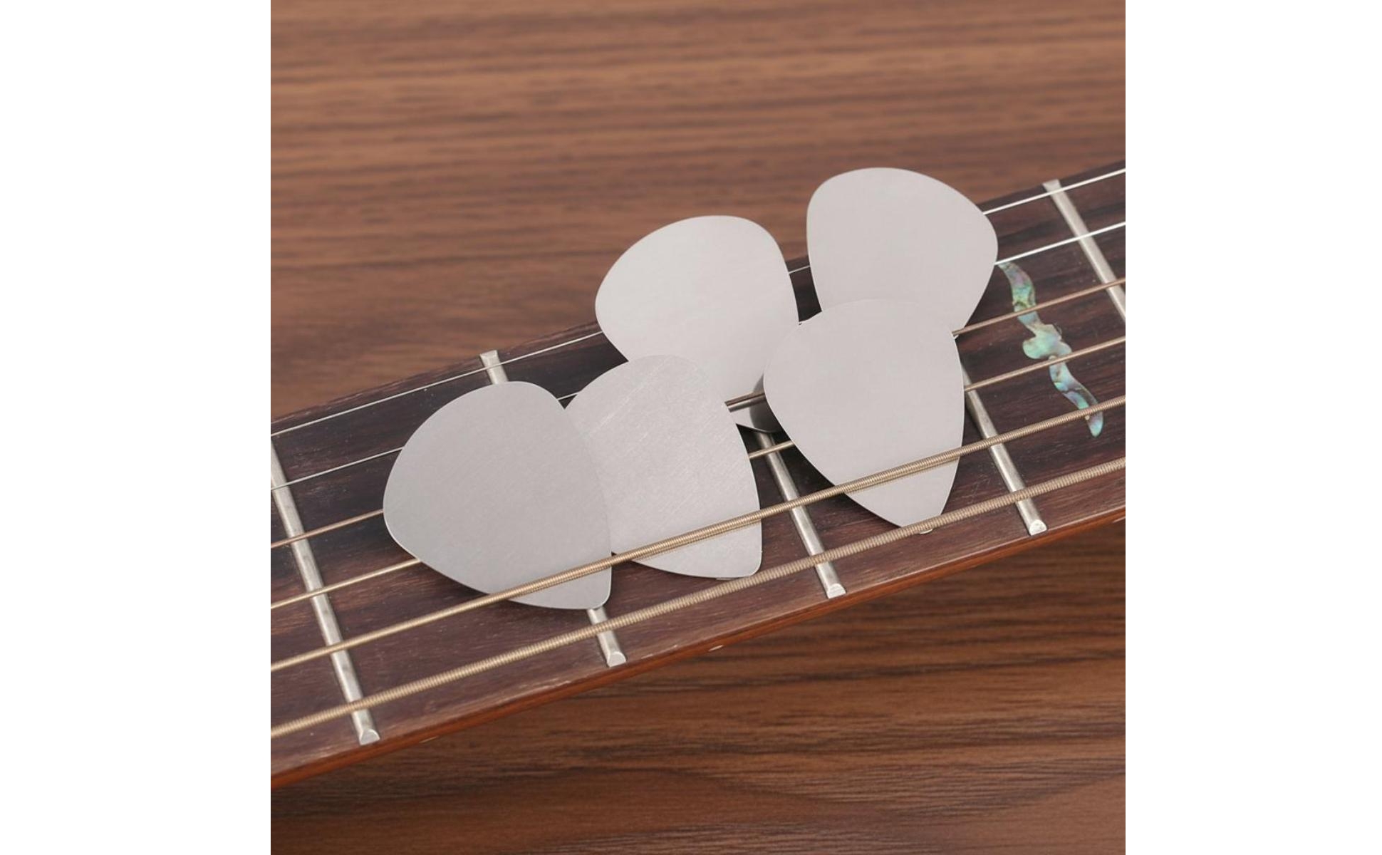 edelstahl-gitarrenplektrum 0,3 mm dünn daumenplektrum spiegelpoliert für bühne