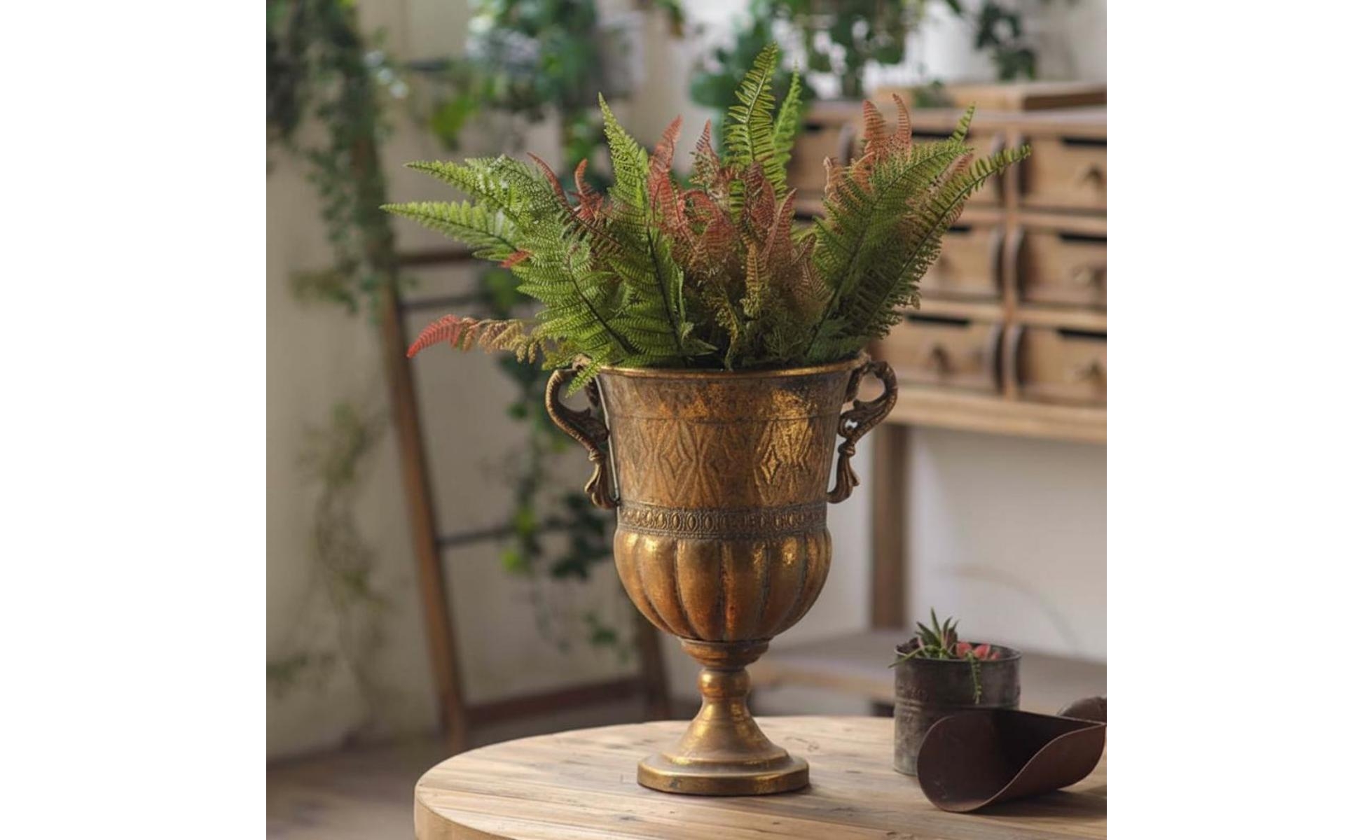 Vintage Gold Vase Distressed Finish Antique Metal Vase Retro Design for Wedding