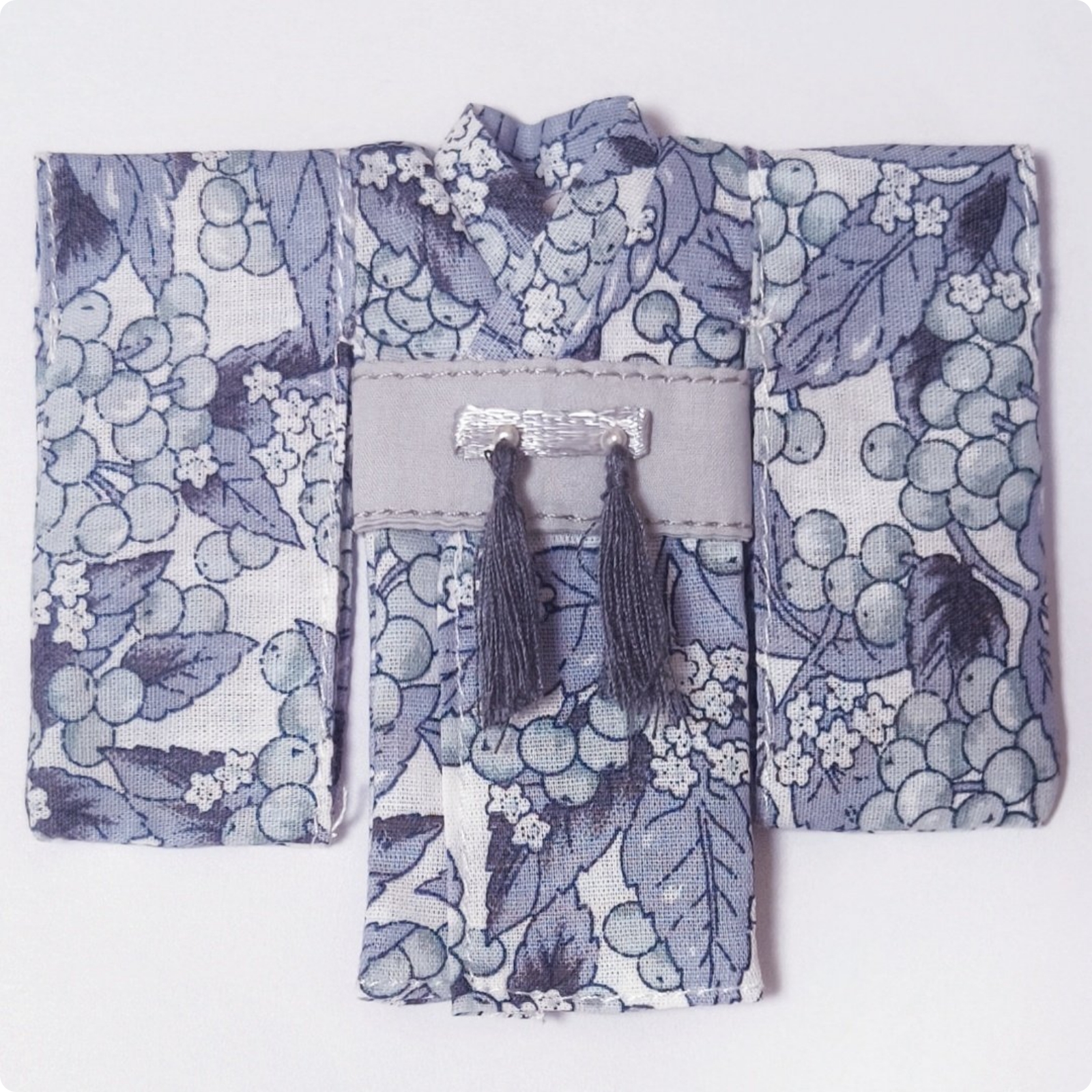 Kimono-Puppenrobe weite Ärmel Puppenoutfit mit Zubehör Genäht