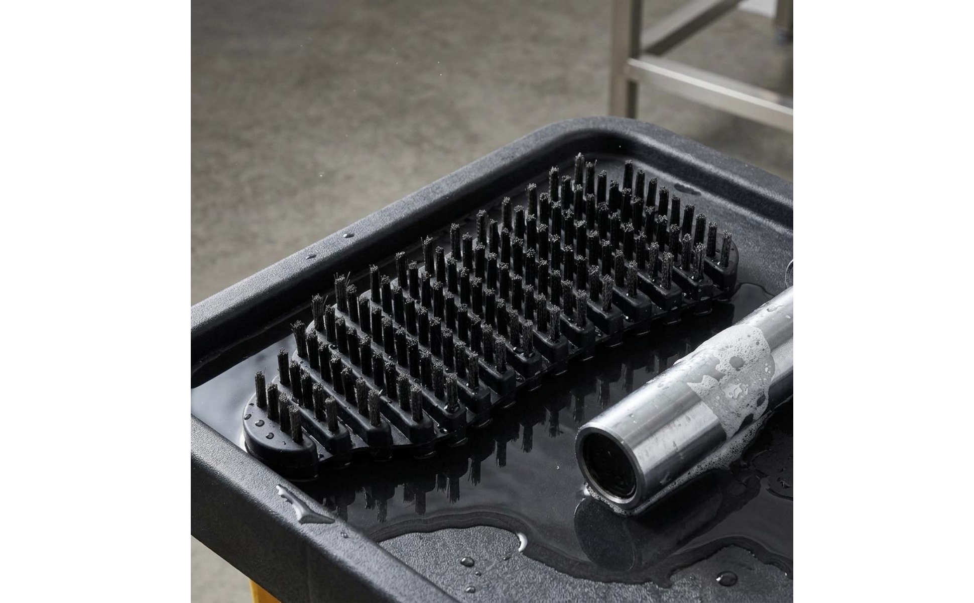 Steel Wire Barbell Brush Rust Removal Barbell Cleaning Brush Compact