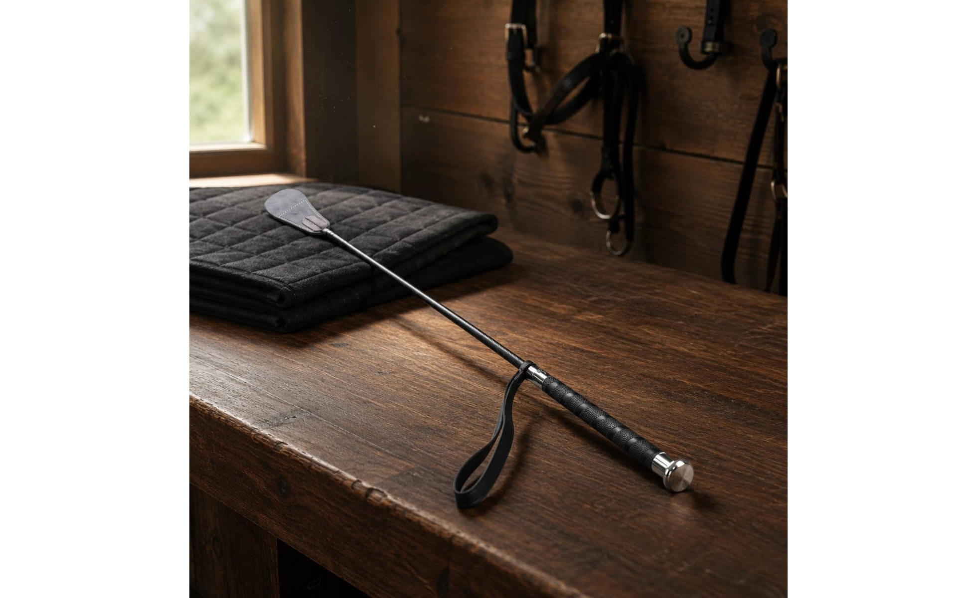 Riding Crop Paddle-Shaped Tip Horse Riding Crop Wrist Loop