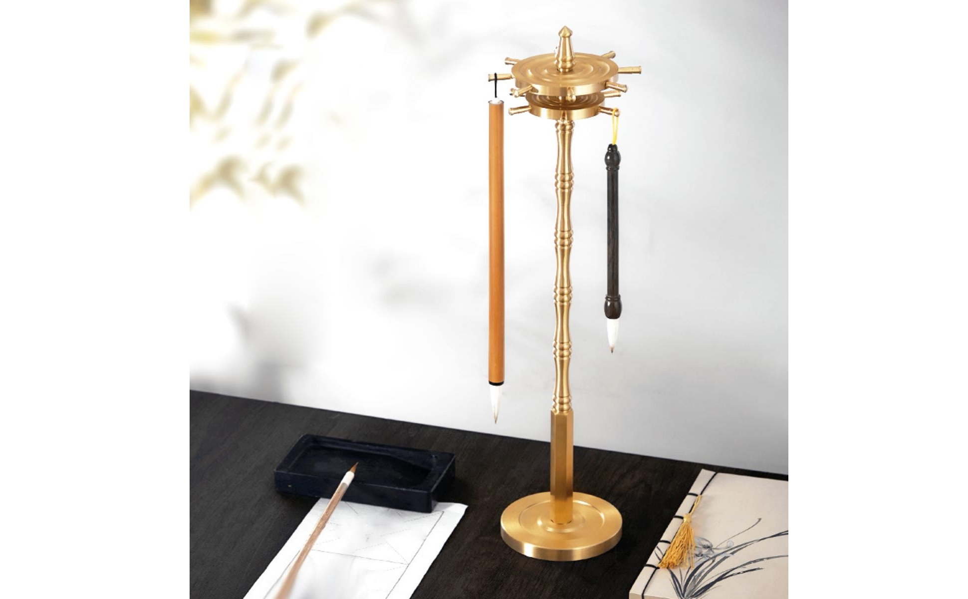 14 Hook Brush Rack Detachable Rotating Brush Holder 360 Degree Rotation