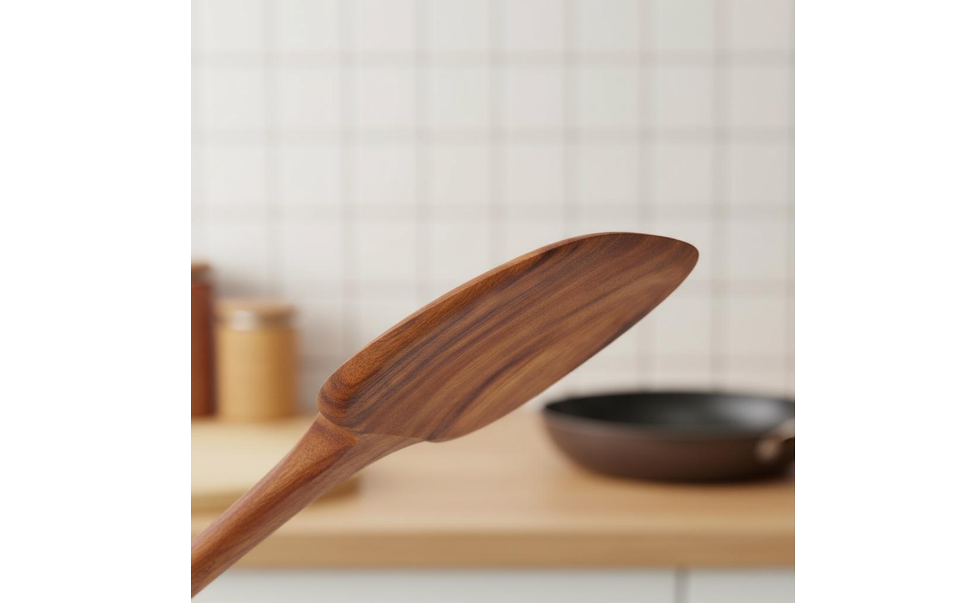 Breiter Holzpfannenwender hitzebeständig hitzebeständiger Holzspatel für Braten