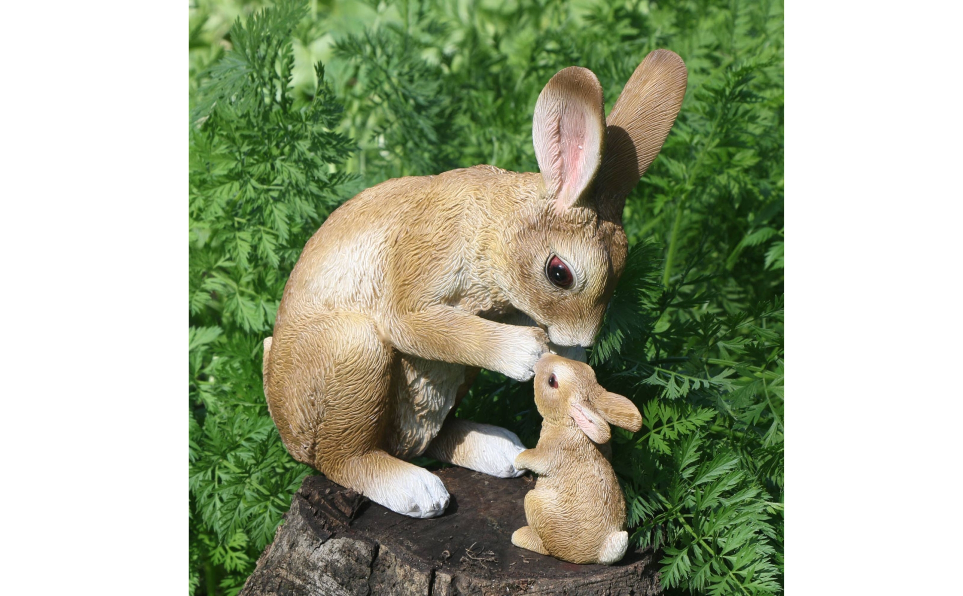 Mother and Baby Bunny Statue Molded Texture Two Rabbit Figurine for Balcony