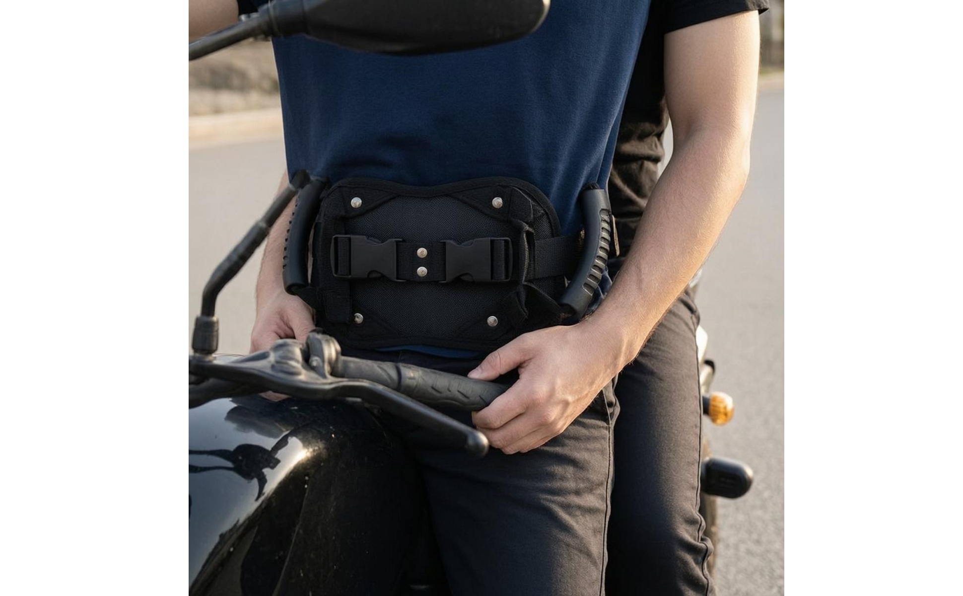 Padded Grip Belt Buckle Closure Motorcycle Rear Seat Safety Belt for Motorcycles