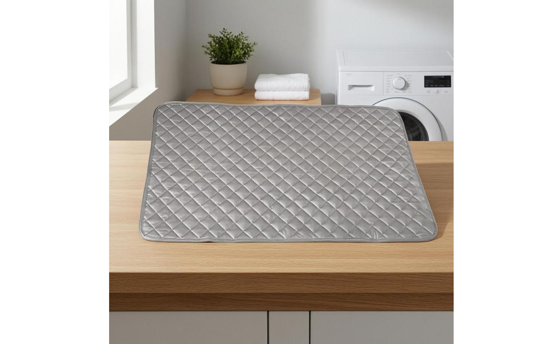 Cotton Ironing Mat Silver-Toned Quilted Ironing Pad Foldable