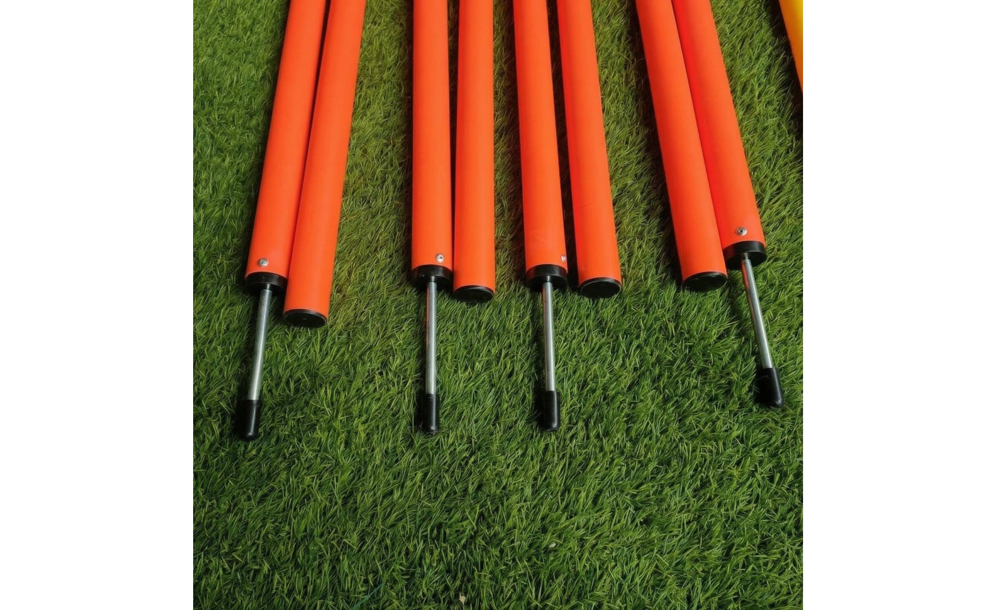 Trainingsstangen mit Erdspieß Orange Slalomstange Zweiteilig für Fußballtraining