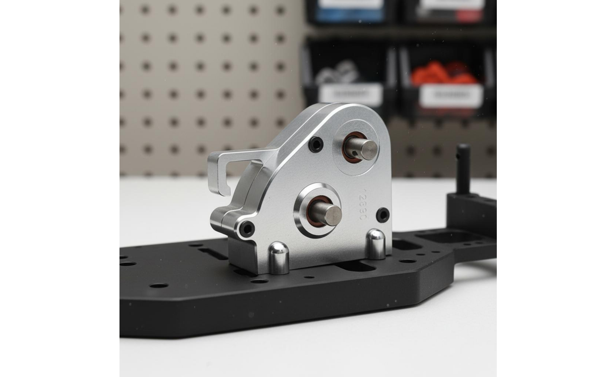 Metal Central Gearbox Compact Central Gearbox Housing Mounting Holes