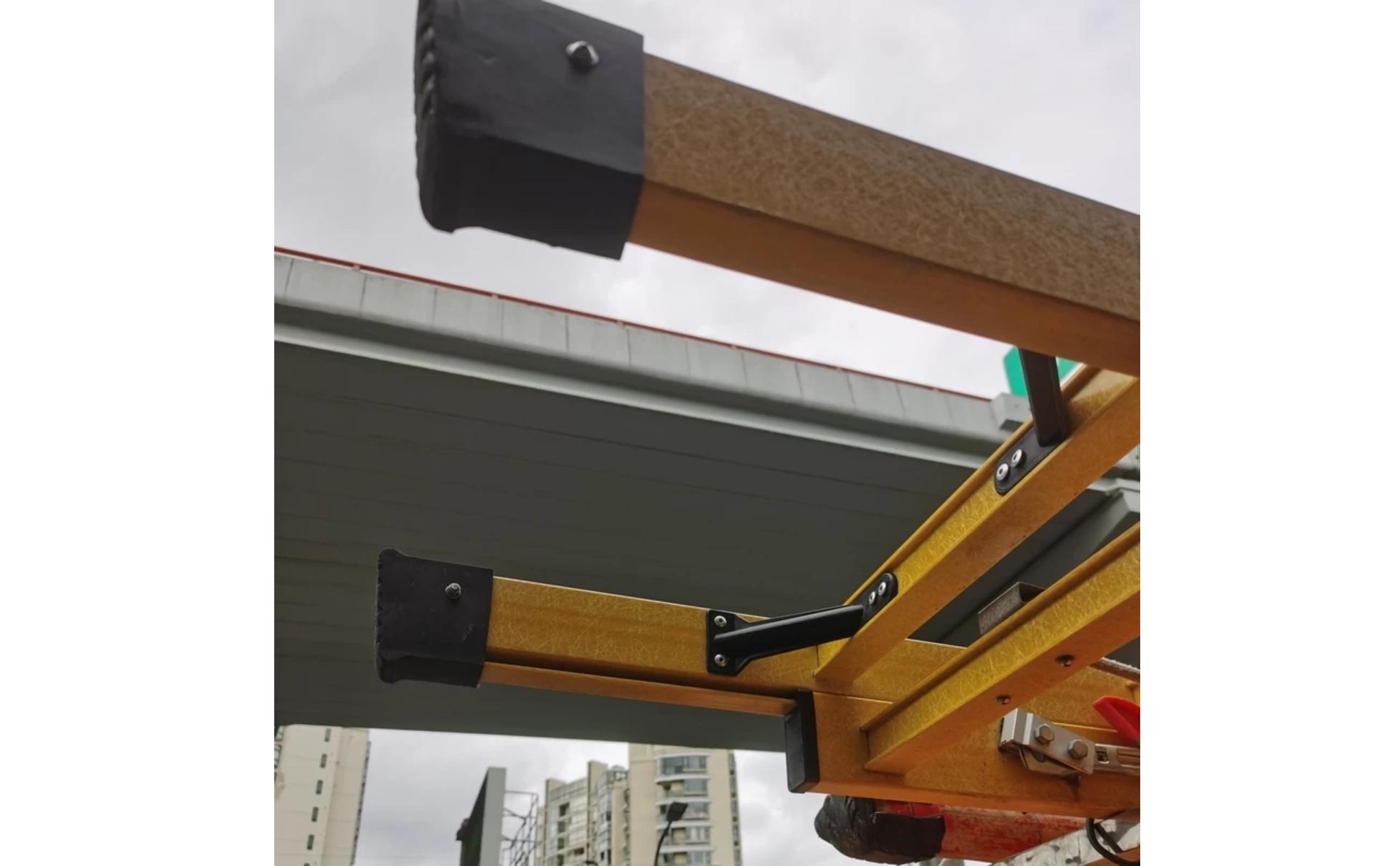 2 Pieces Ladder Reinforcement Bracket Mounting Holes Ladder Reinforcement