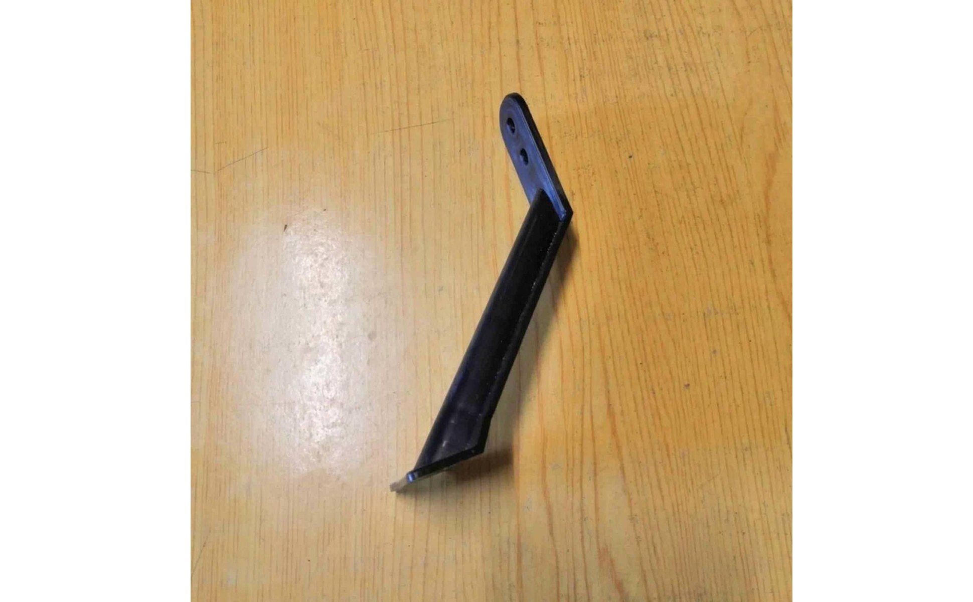 2 Pieces Ladder Reinforcement Bracket Mounting Holes Ladder Reinforcement