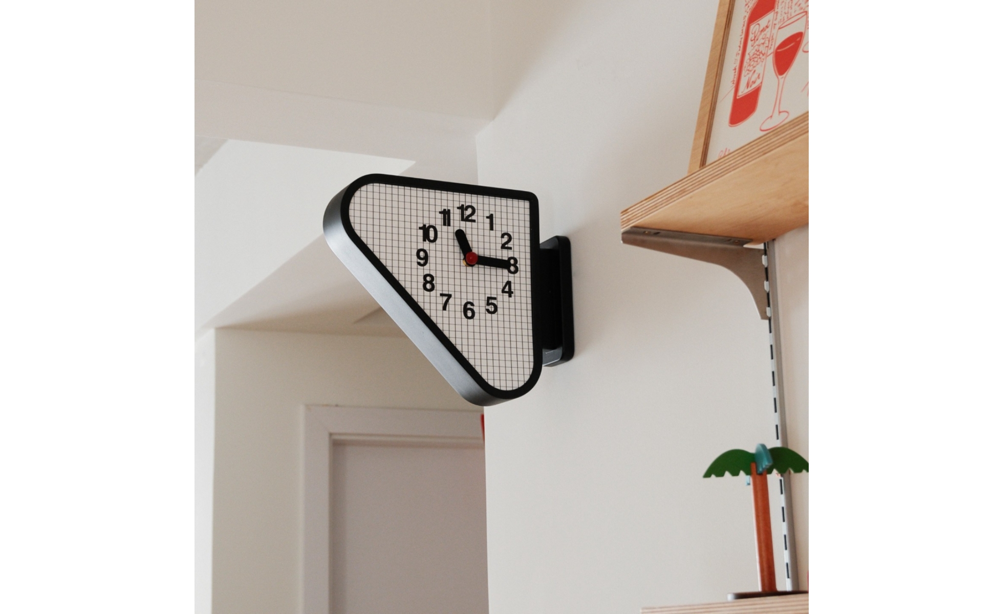 Corner Wall Clock Large Numerals Triangular Wall Clock AA Battery Powered