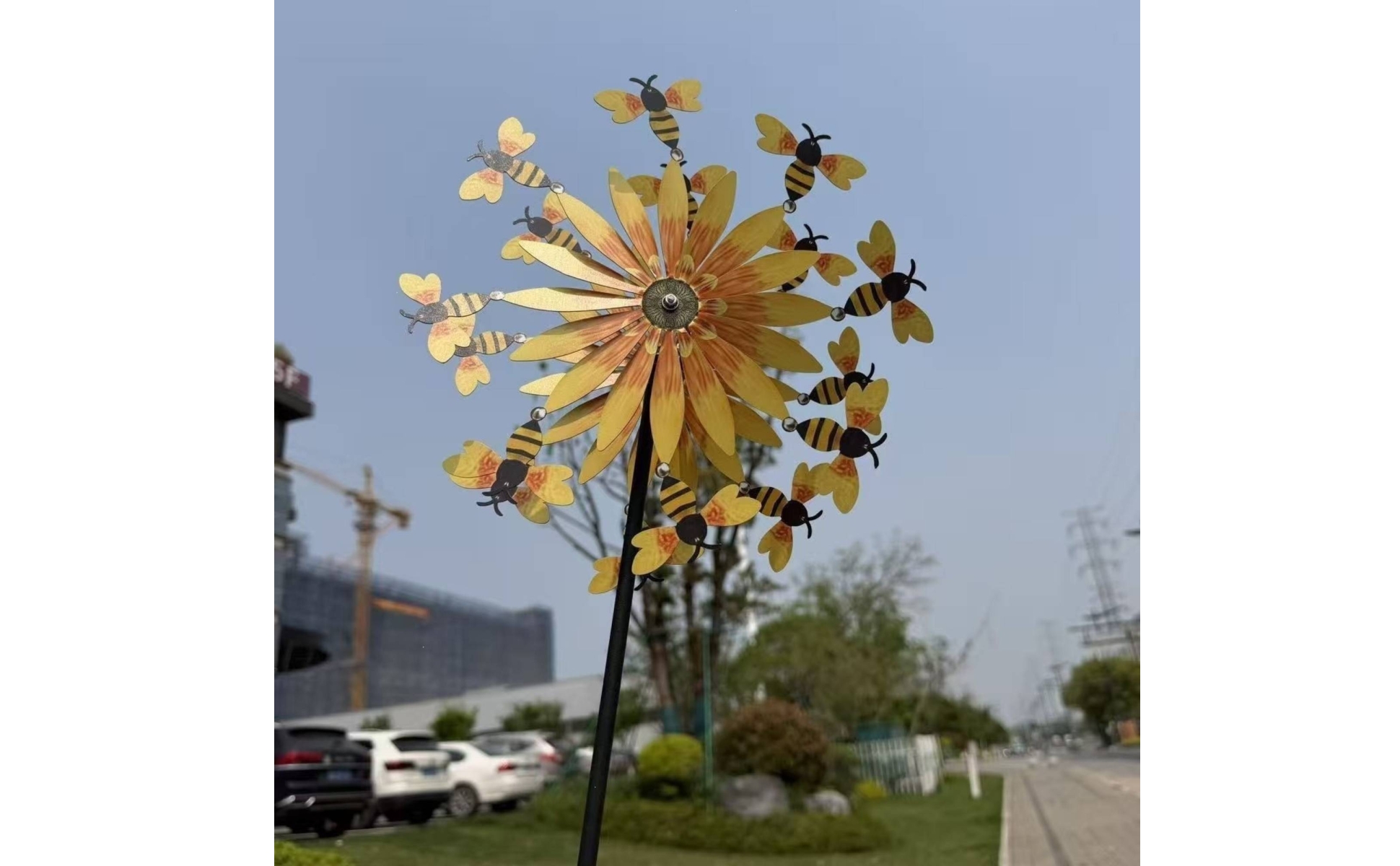 Floral Bee Wind Iron Floral Wind Ground Stake