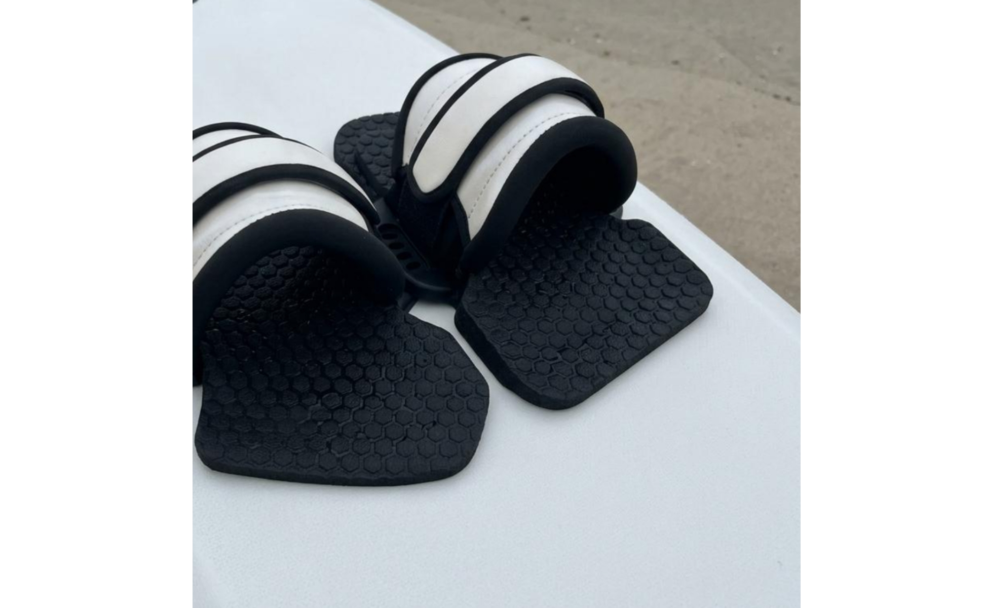 Board Foot Straps Padded Adjustable Foot Boots Textured