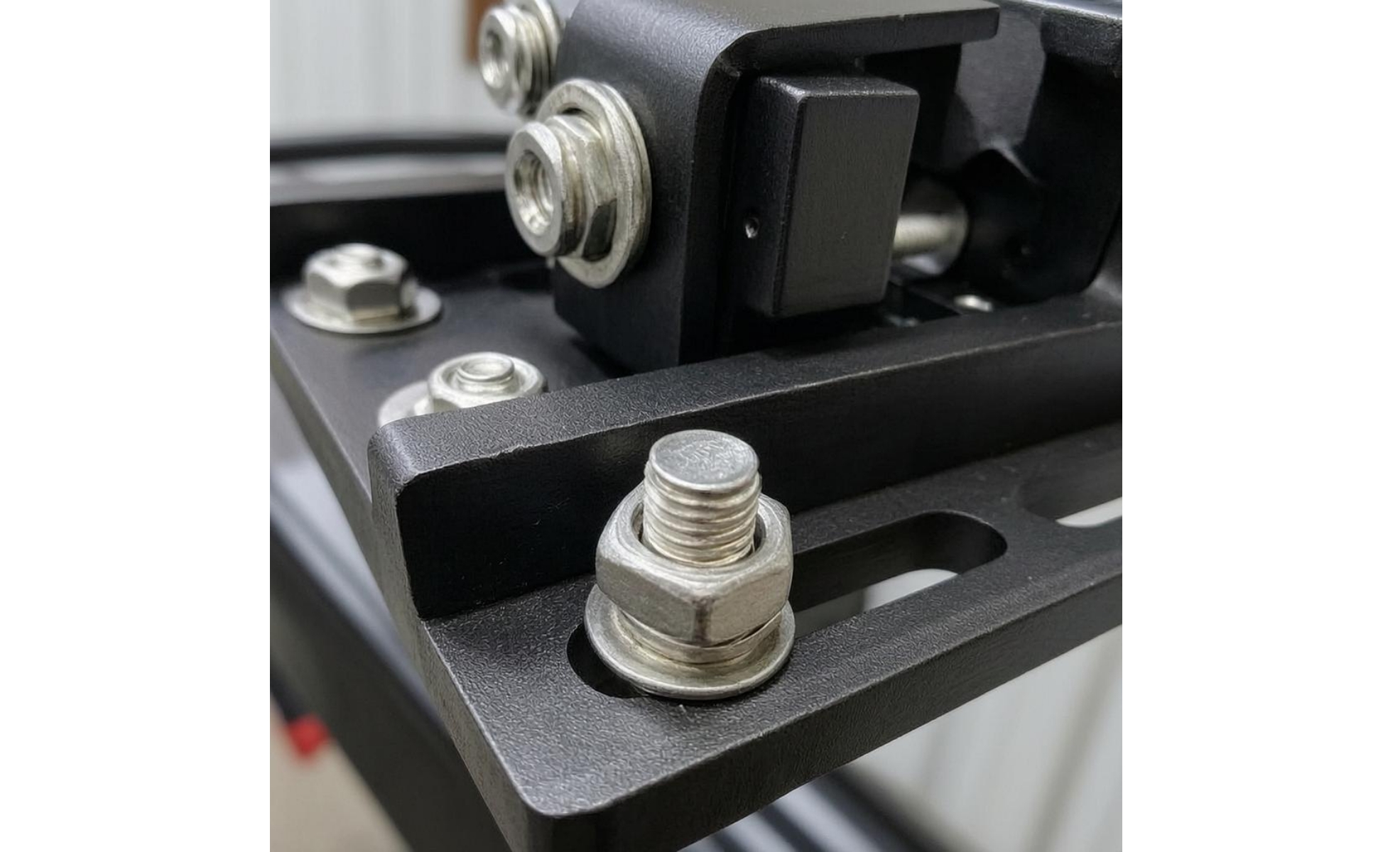 Roof Rack Mounting Bracket Adjustable Roof Bar Clamp Matte Black