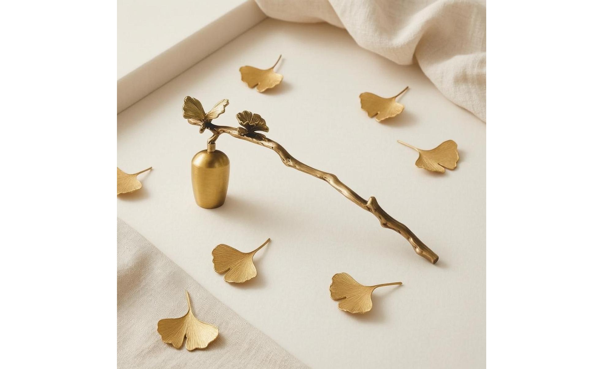 Kerzenlöscher mit Ginkgoblatt Ginkgo-Design Kerzenlöscher mit Schmetterling