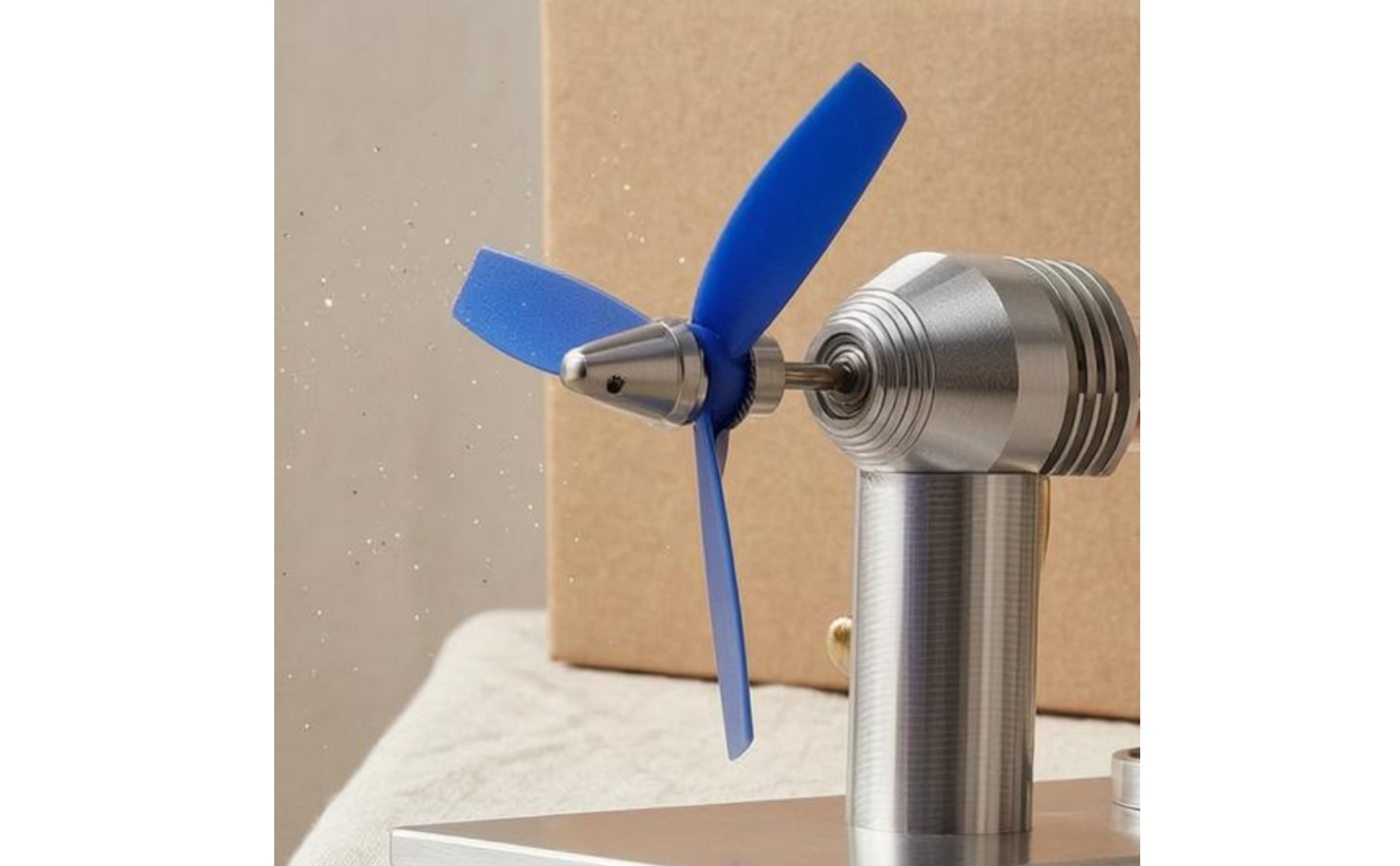 Heat Engine Engine Model Silver-Toned Finish Metal Heat Engine Engine Model Blue