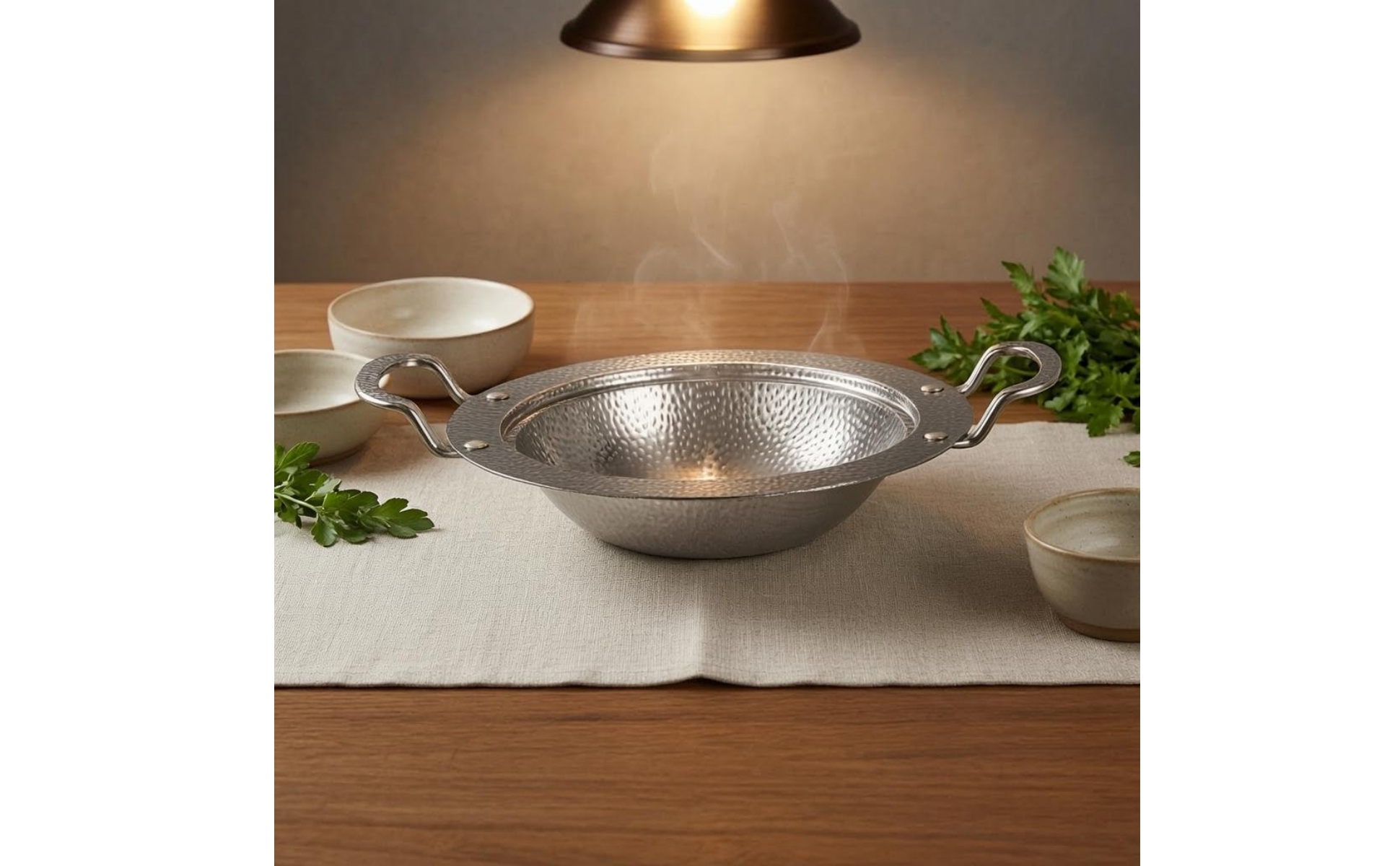 Round Stainless Steel Serving Pan One-Piece Construction for Cooking