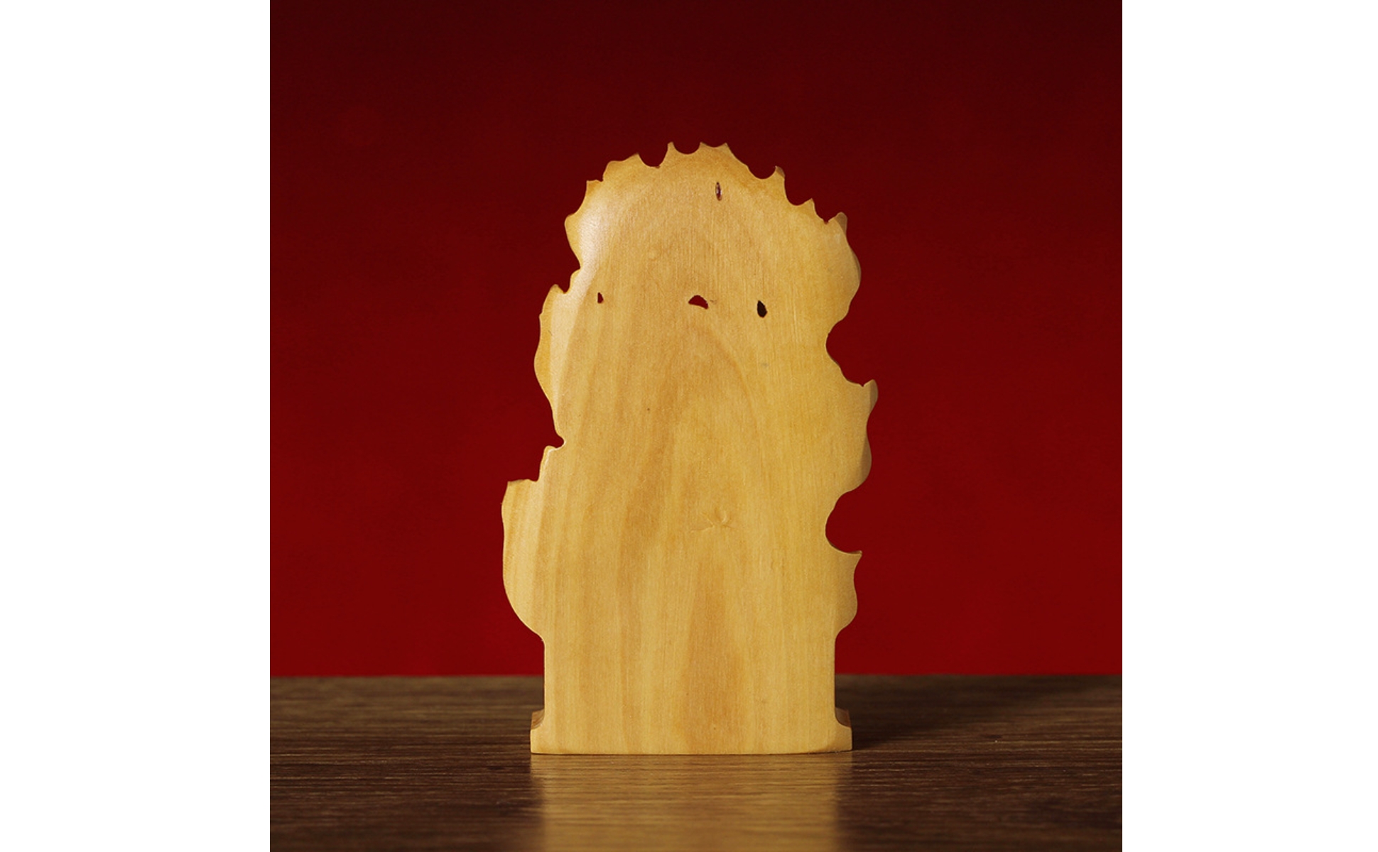 AcalaMyo-O-Figur Buchsbaumholz Holzskulptur mit Flammenkrone Freistehend