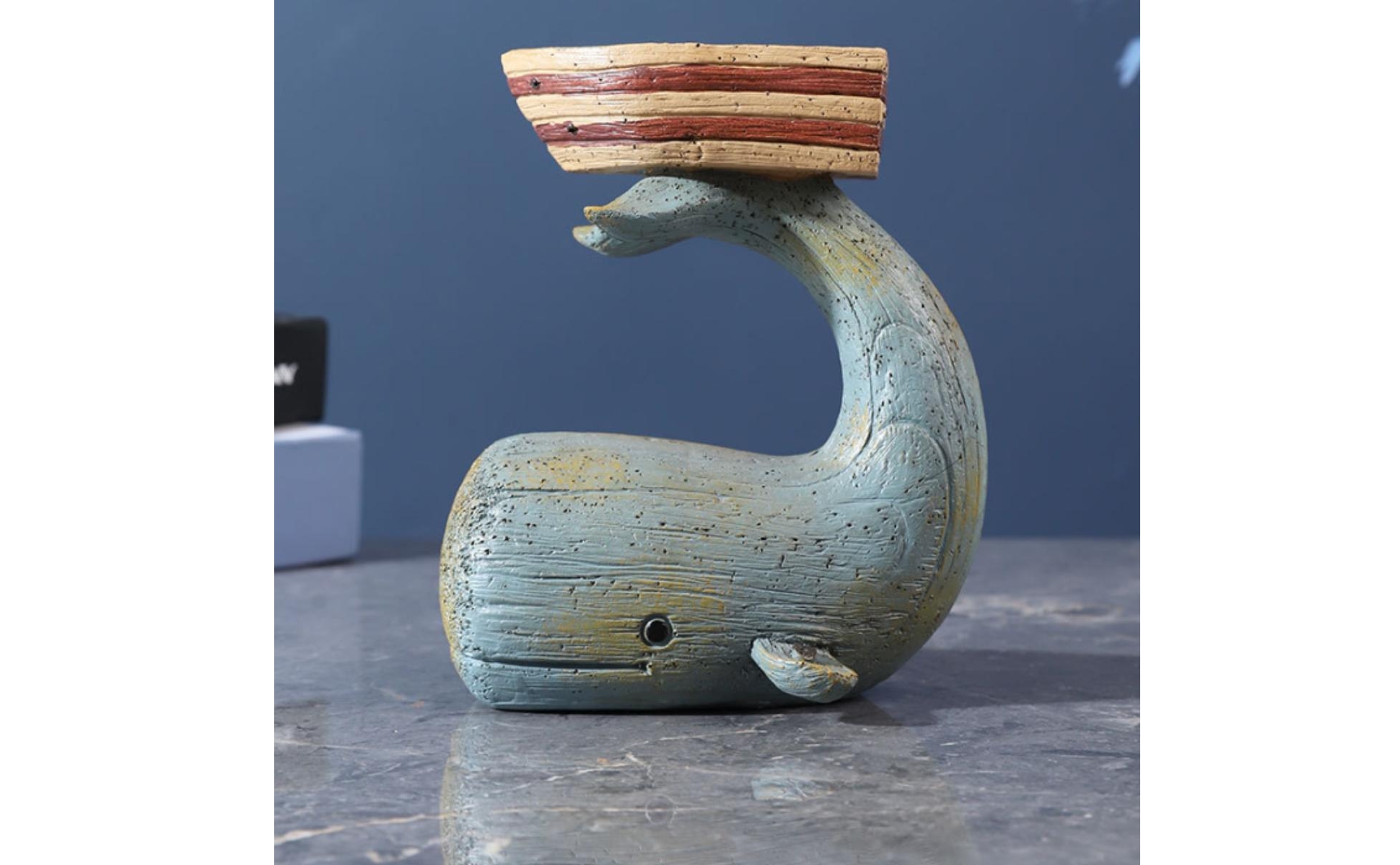 Resin Whale Candle Holder Weathered Candle Holder with Tray Tabletop for Office