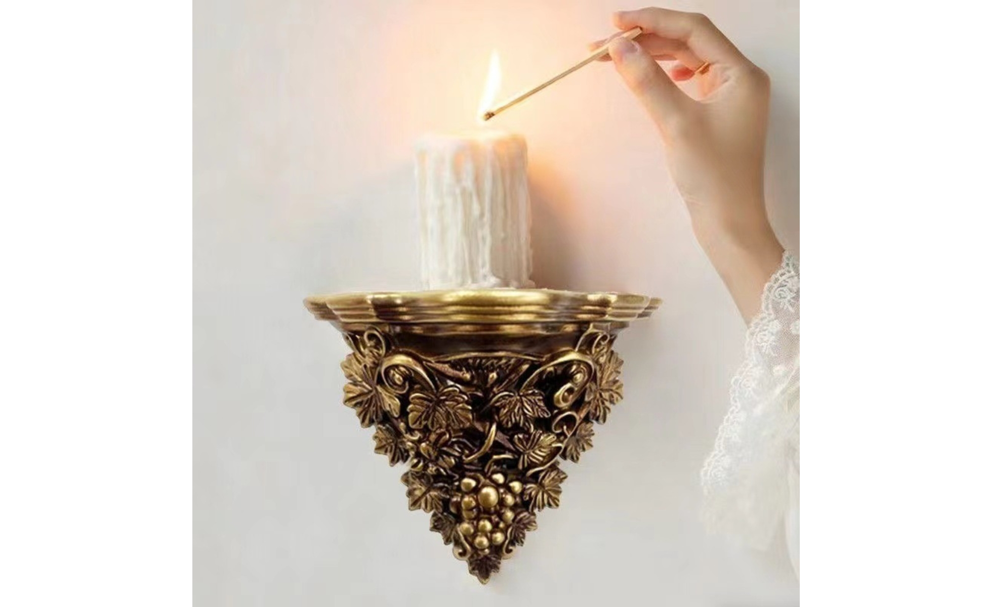 Wall Candle Sconce Holder Antique-Style Wall-Mounted Candle Sconce Ornate