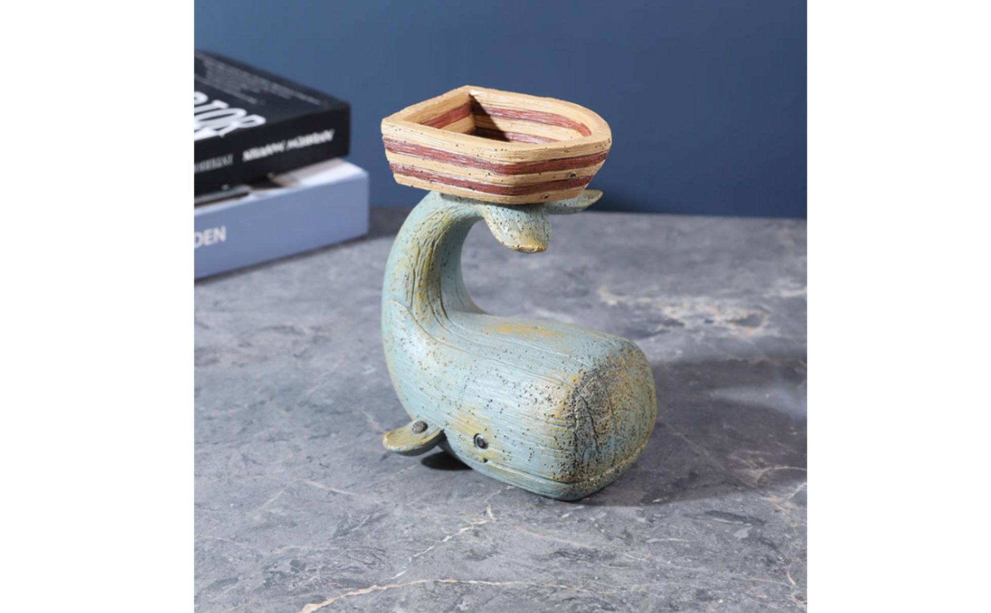 Resin Whale Candle Holder Weathered Candle Holder with Tray Tabletop for Office
