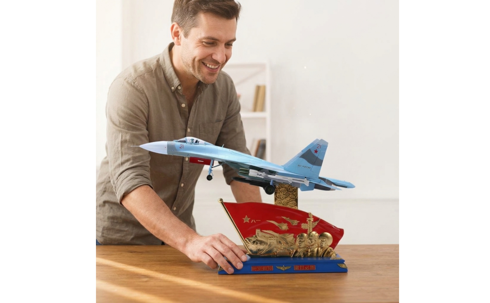 Fighter Aircraft Model with Display Base 1:32 Scale SU-27 Fighter Jet Model