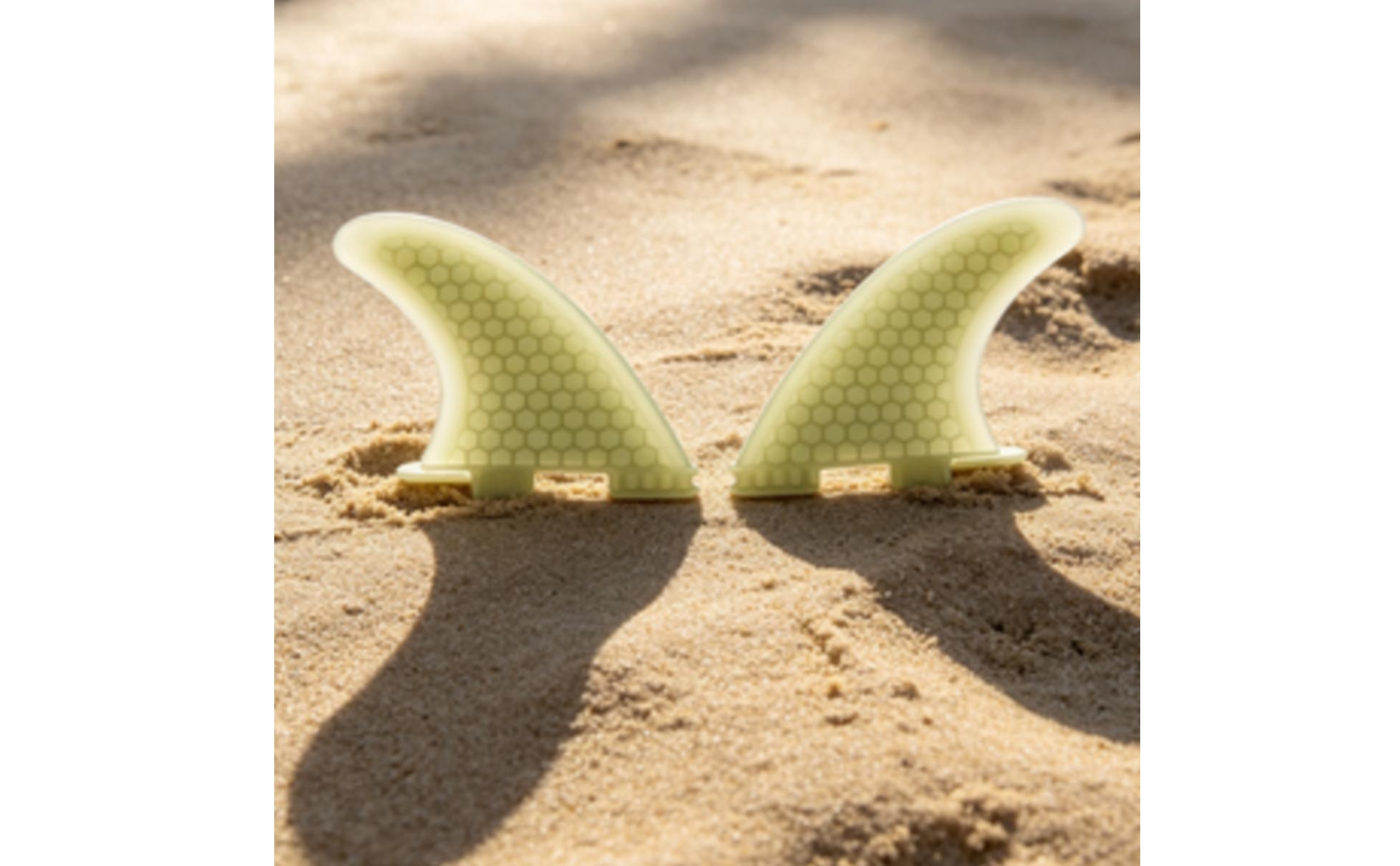 Fins with Double-Tab Base Translucent Surfboard Side Fins Fiberglass for Surfers