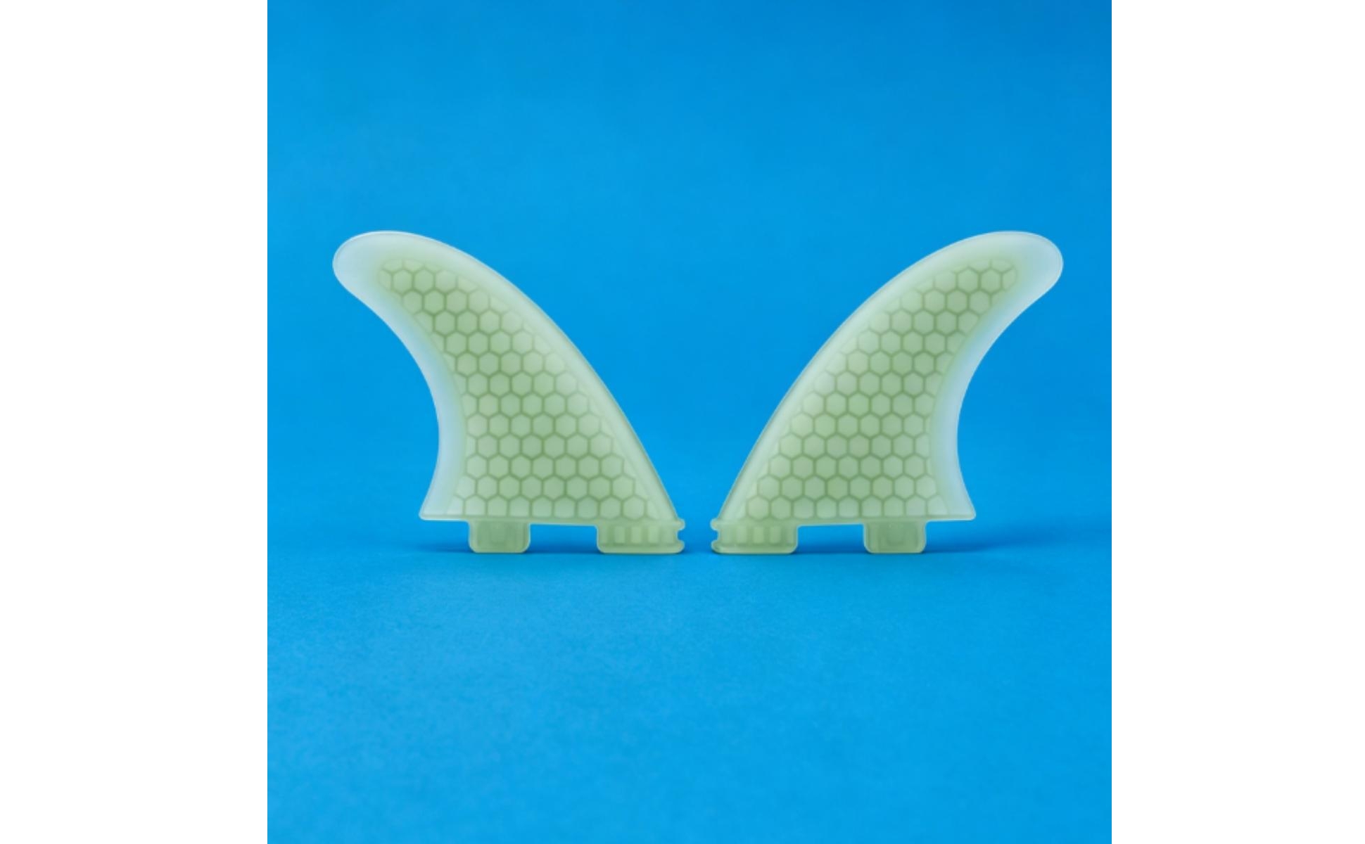 Fins with Double-Tab Base Translucent Surfboard Side Fins Fiberglass for Surfers