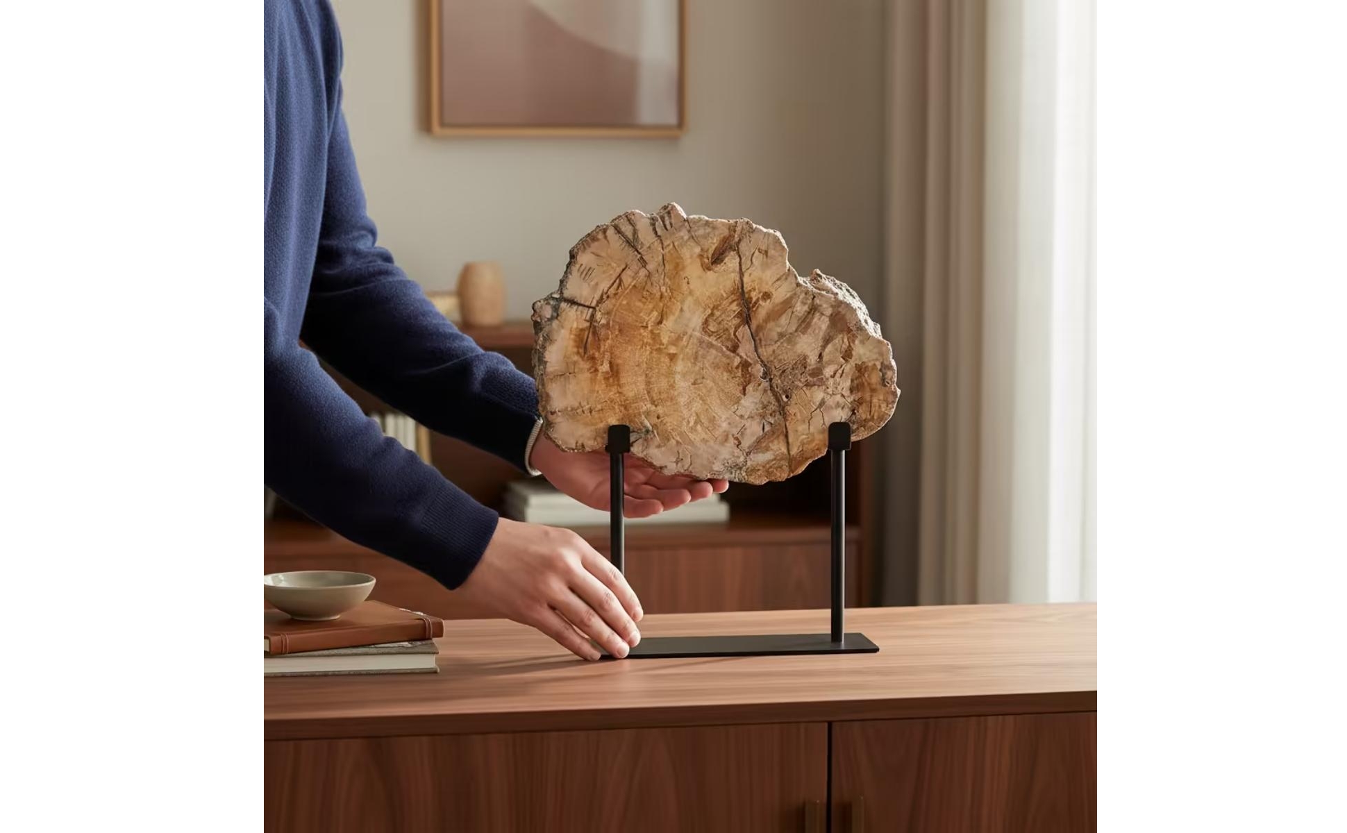 Deko-Objekt mit Metallständer modern Tischaufsteller mit Metallfuß für Ästheten