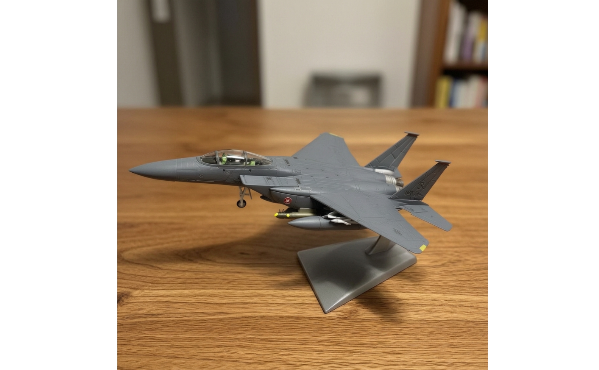 F-15E Modellflugzeug detailliert Kampfflugzeug-Modell maßstabsgetreu für Sammler