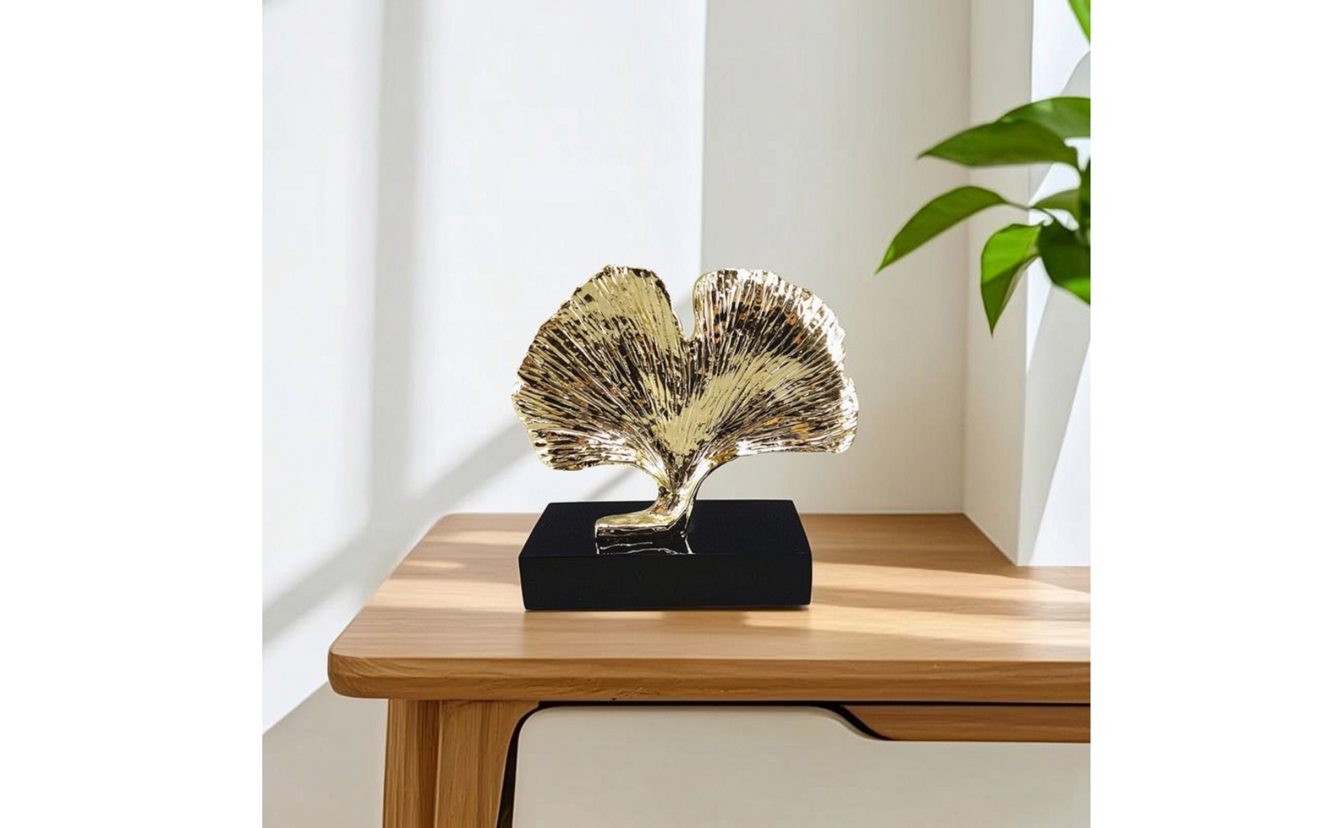 Ginkgo Leaf Sculpture Electroplated Tabletop Ornament with Base Sculptural