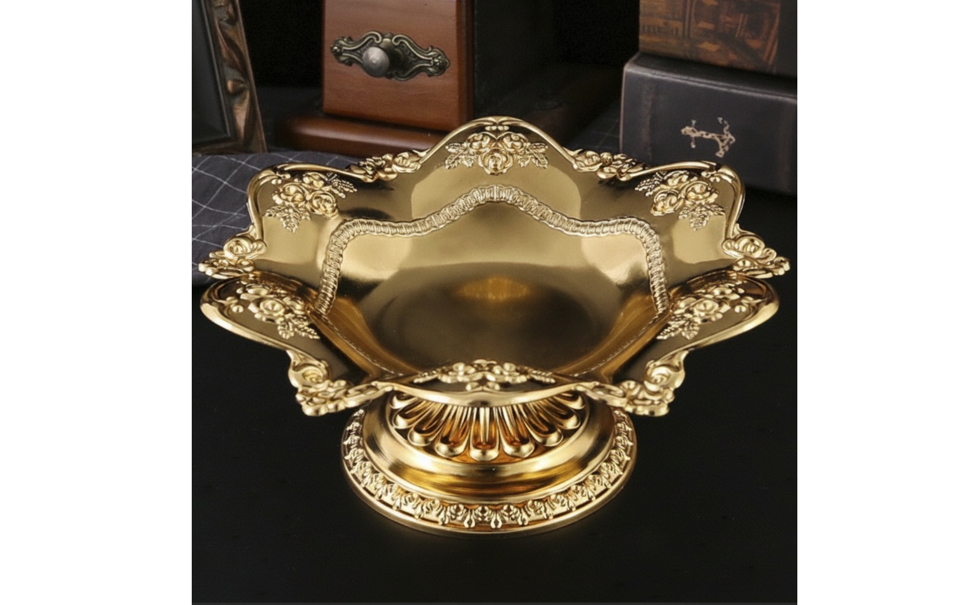 Lotus Fruit Plate Gold-Toned Fruit Bowl with Pedestal Metal for Altar, Tea Table