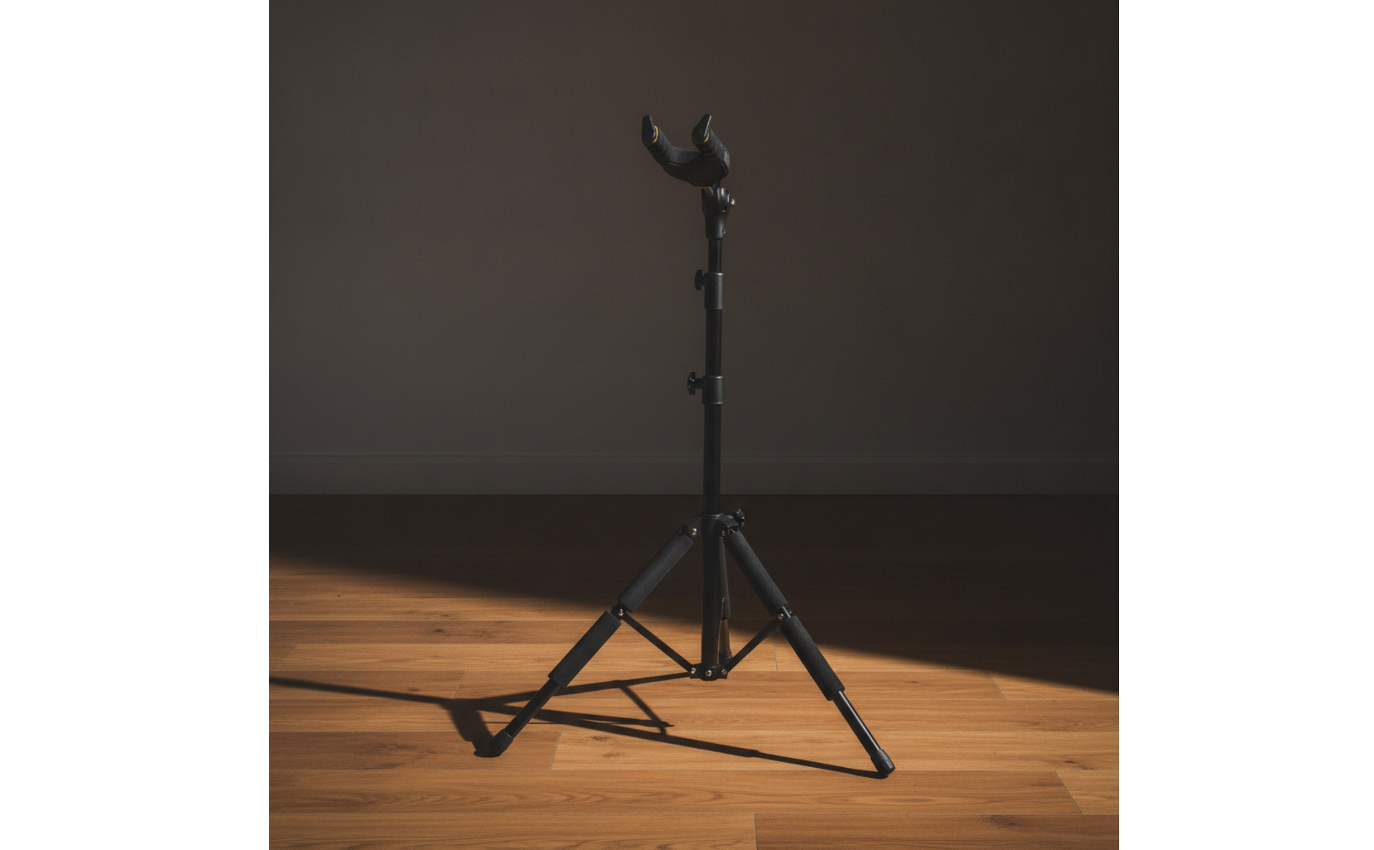 Guitar Stand with Self-Locking Head Secure Guitar Stand Floor-Standing for Stage
