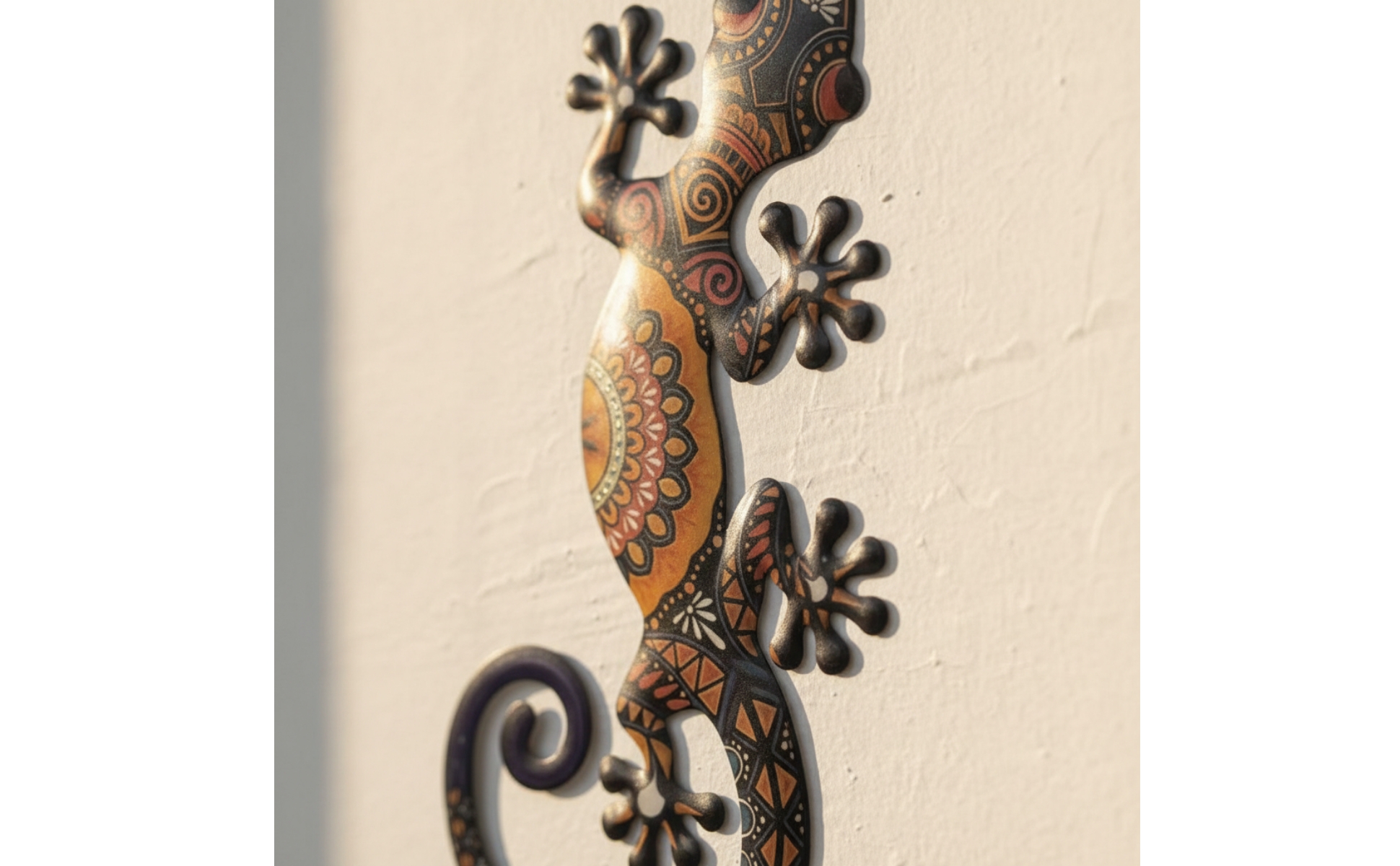 Metal Gecko Wall Art Painted Metal Lizard Wall Decor Flat for Living Room, Patio