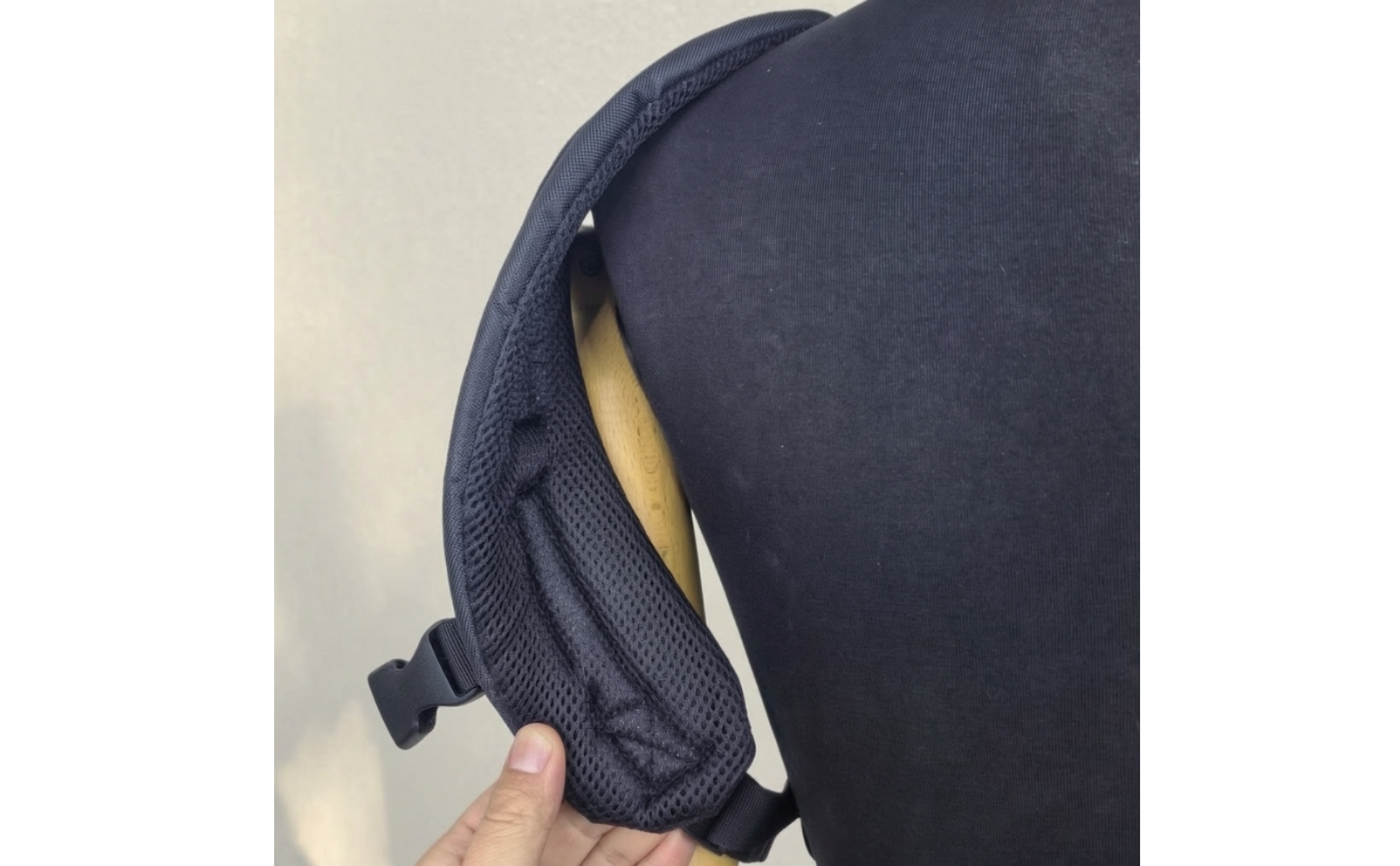 Live-Stream Back Frame Hands-Unrestricted Backpack Harness with Mounting Plates