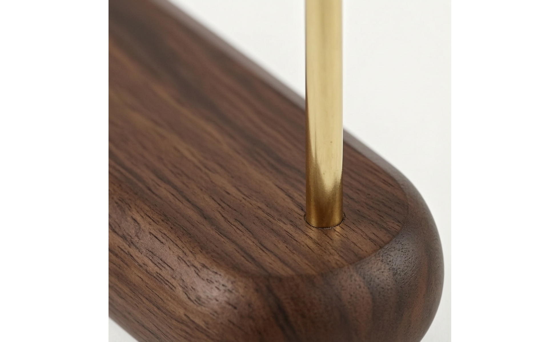 Bracelet Helper One-Handed Bracelet Fastener with Wood Base Tabletop for Bedroom