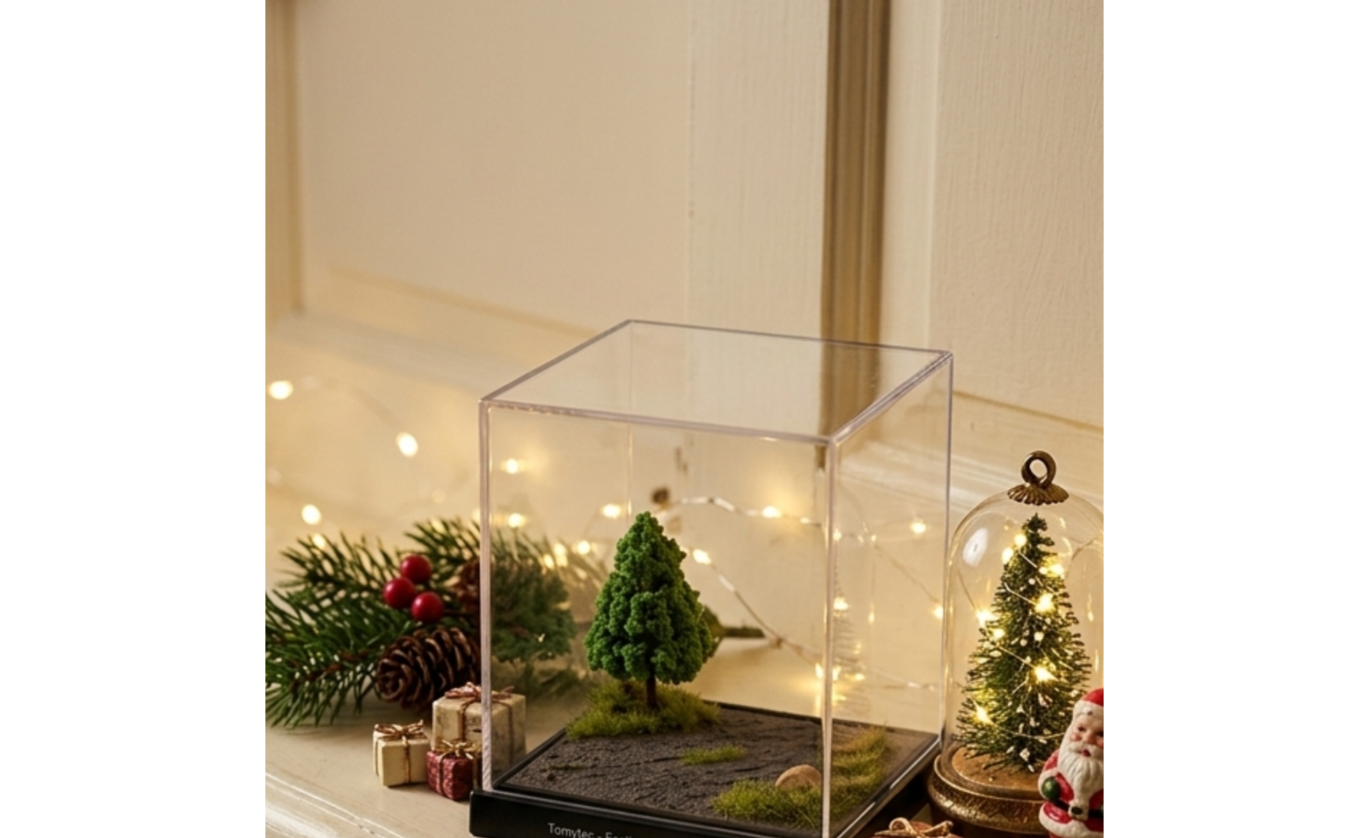 Diorama with Acrylic Cover 1:64 Scale for Collectors, Hobbyists