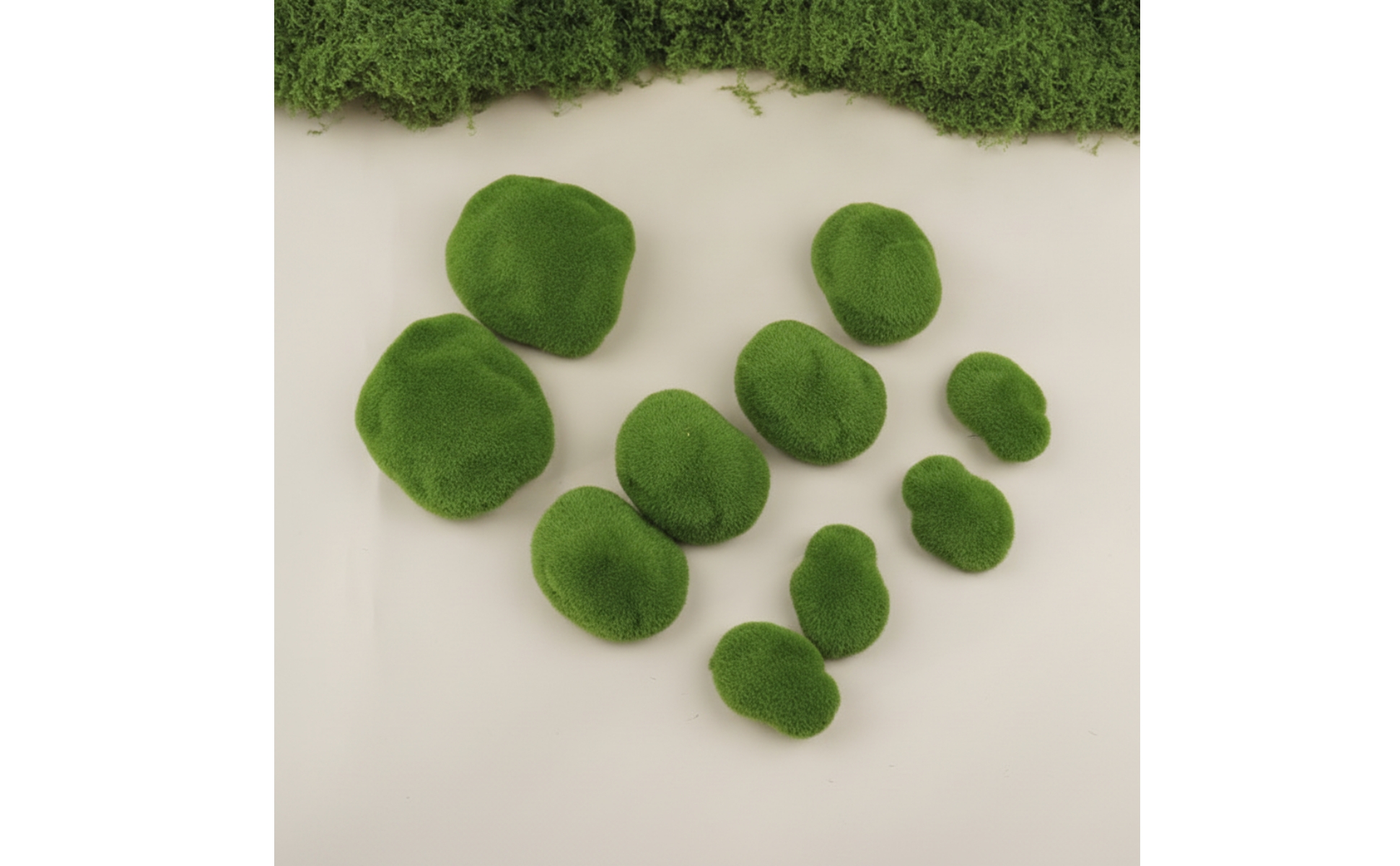 10 Pieces Flocked Lichen Stones Mossy Artificial Lichen Rocks Realistic