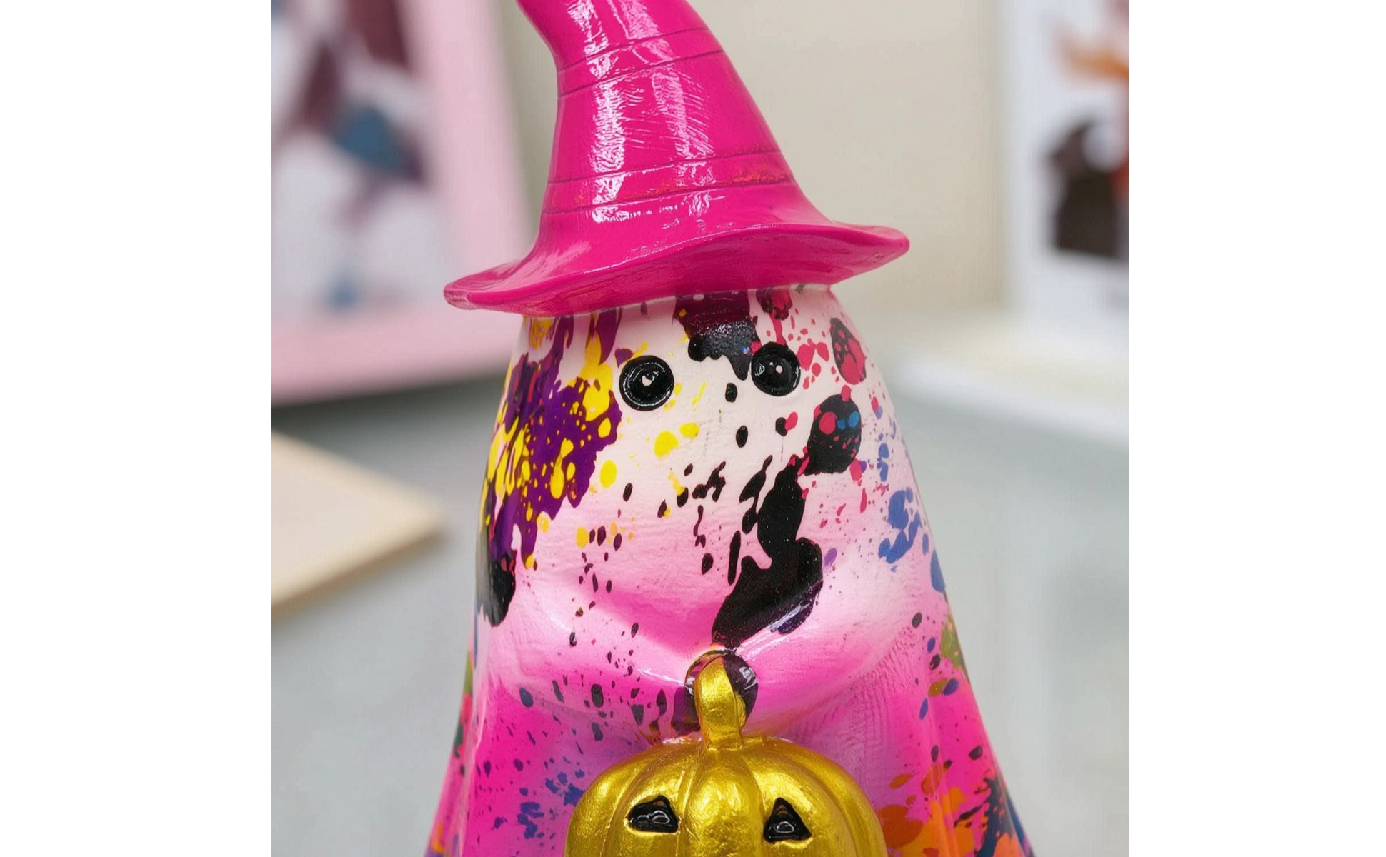 Ghost Figurine with Witch Hat Seasonal Ghost Figurine with Pumpkin Cute