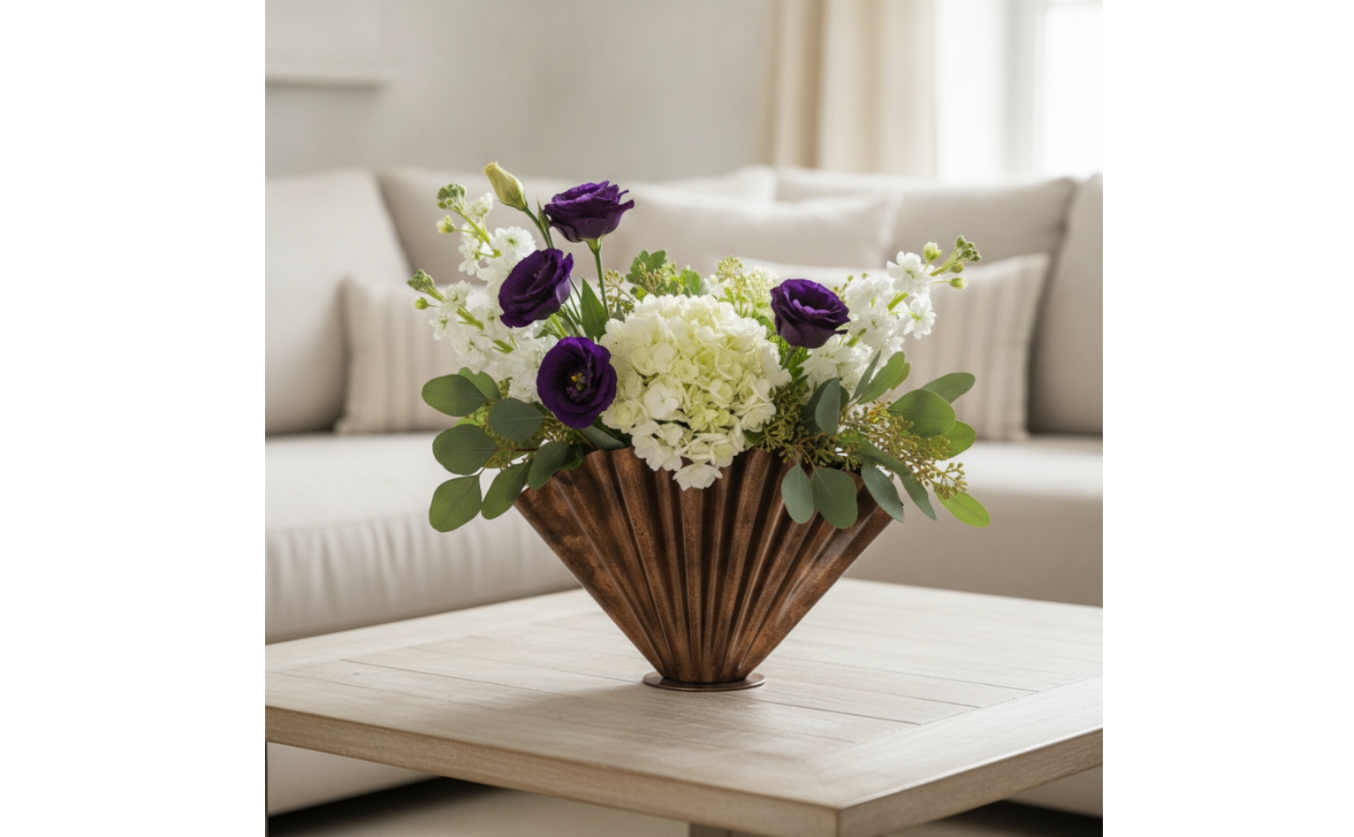 Pleated Metal Vase Antique Finish Fan-Shaped Vase Shiny for Entryway, Mantel