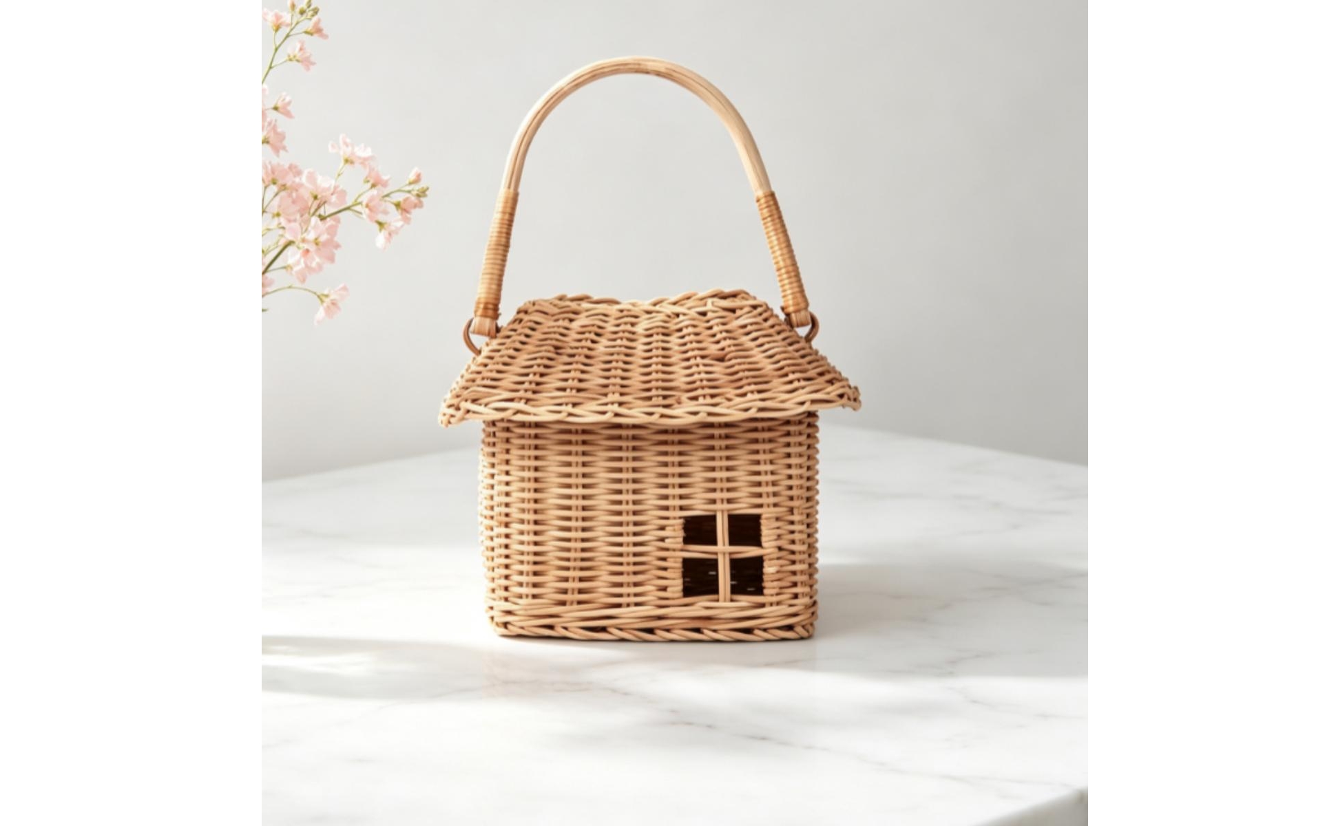 House-Shaped Basket Cute Wicker Basket with Lid Woven for Pretend Play, Toddlers