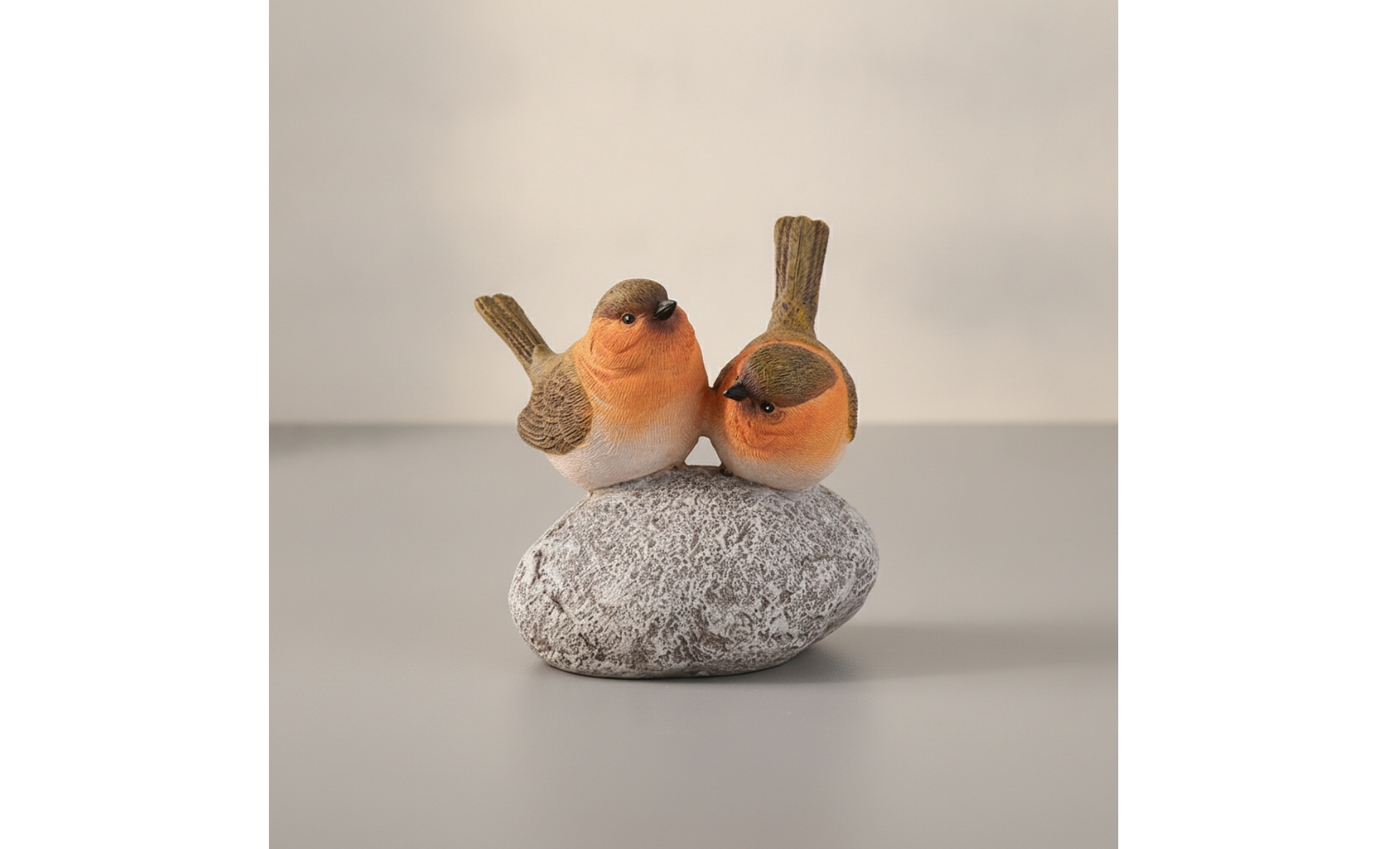 Bird Figurine with Stone Base Tabletop Bird Figurine Resin for Shelf, Patio