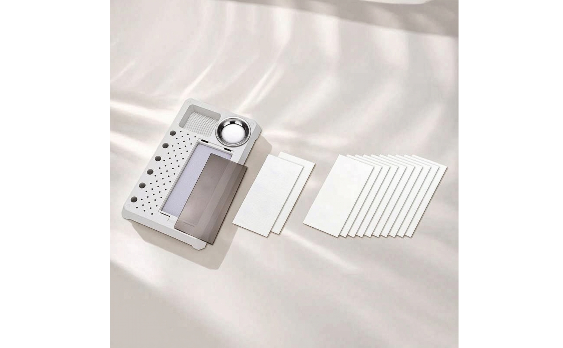 Wet Palette with Brush Holder Multi-Functional Wet Palette Translucent